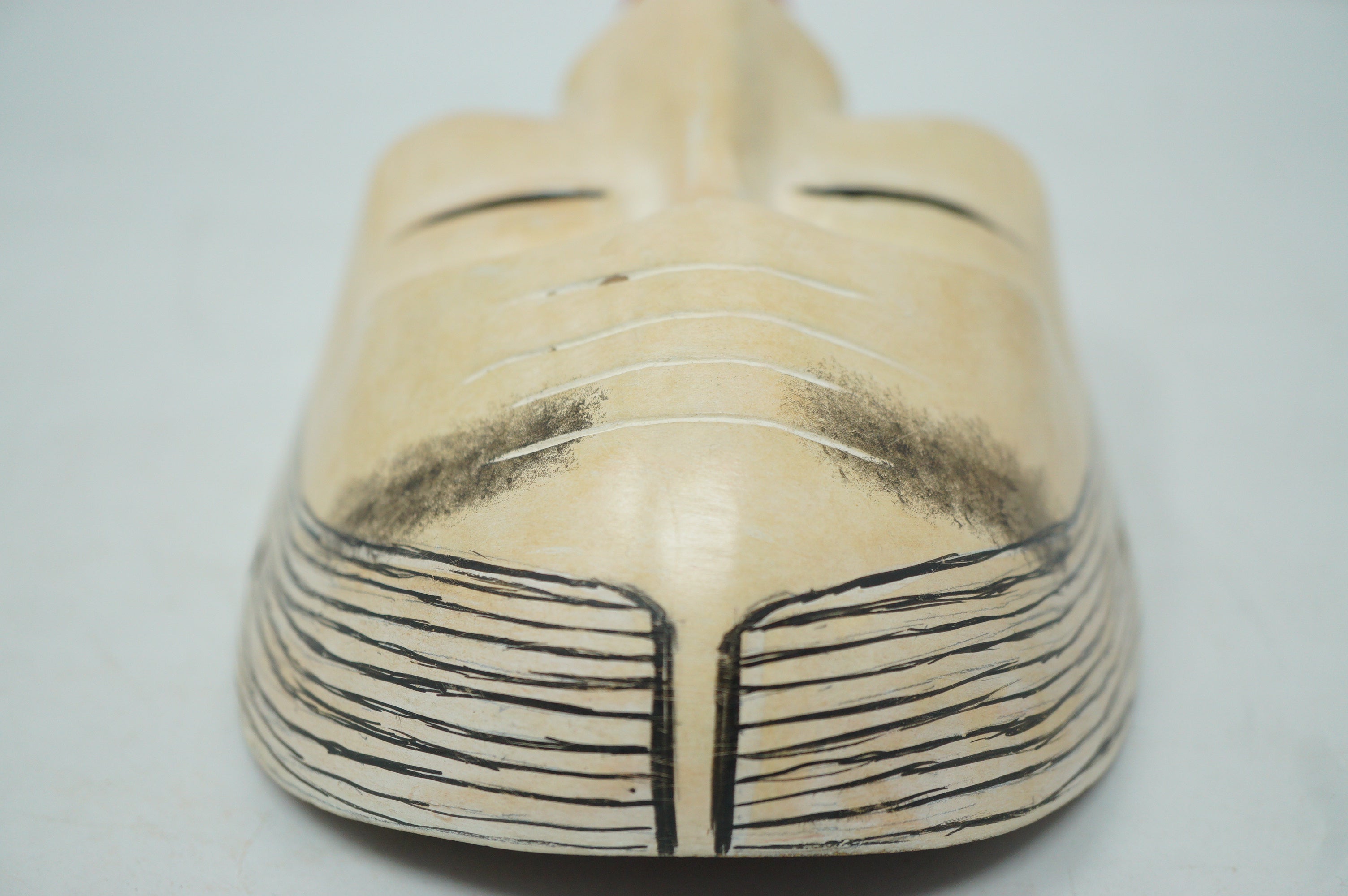 Japanese Noh-Theater Onna Style Wooden Mask Vintage Original from Japan 0331F15