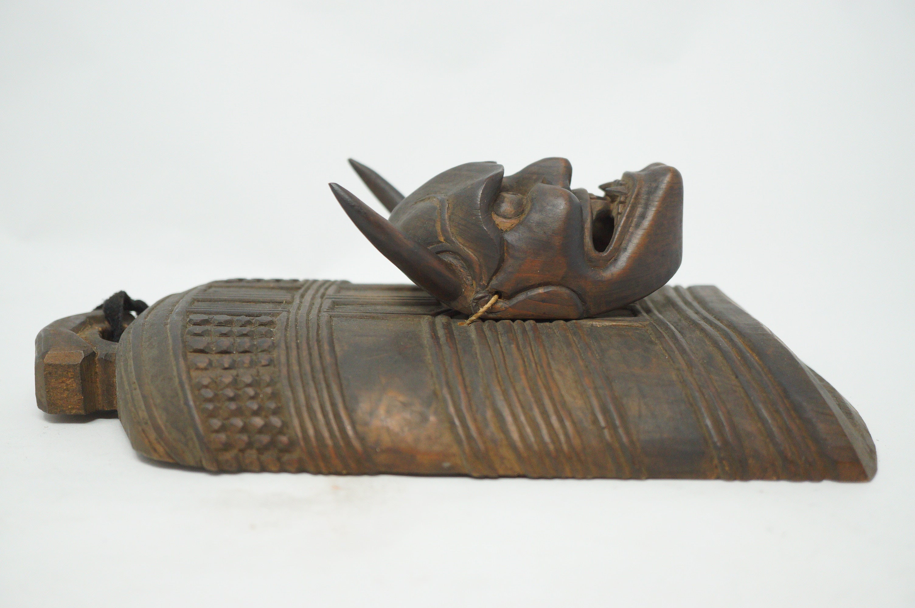 Detailed Hannya Demon-Mask Carving attached to a Wooden Bell Carving from Japan 0829D4