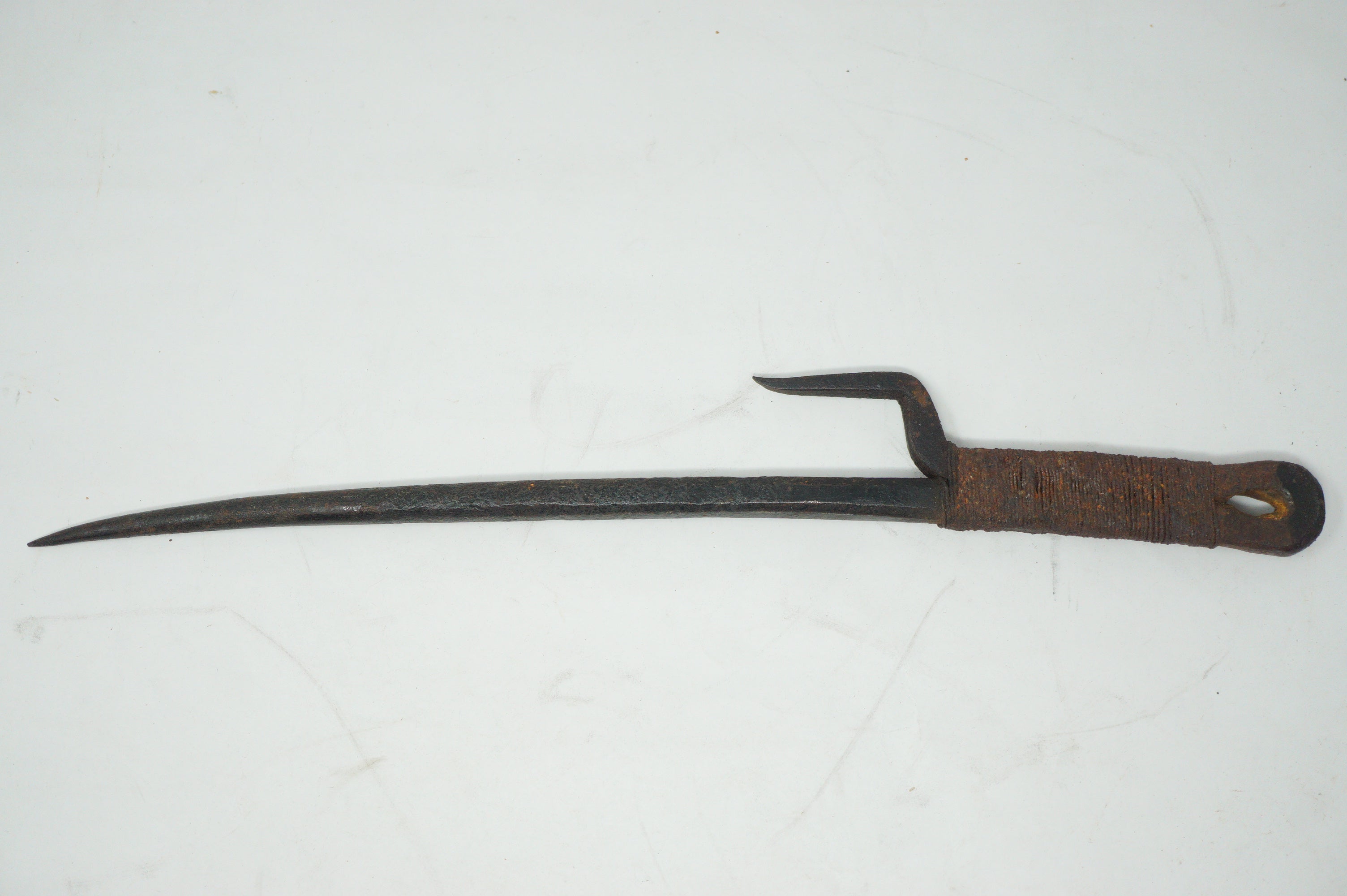 Antique Japanese Jute Police Patrol Stick Edo-Period Iron Original from Japan 0922F10