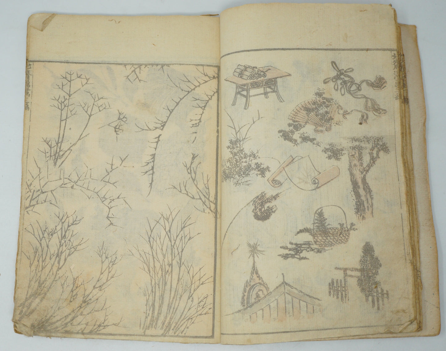 Japanese Antique Manga Booklet by Katsushika Hokusai Authentic from Japan 0905E10