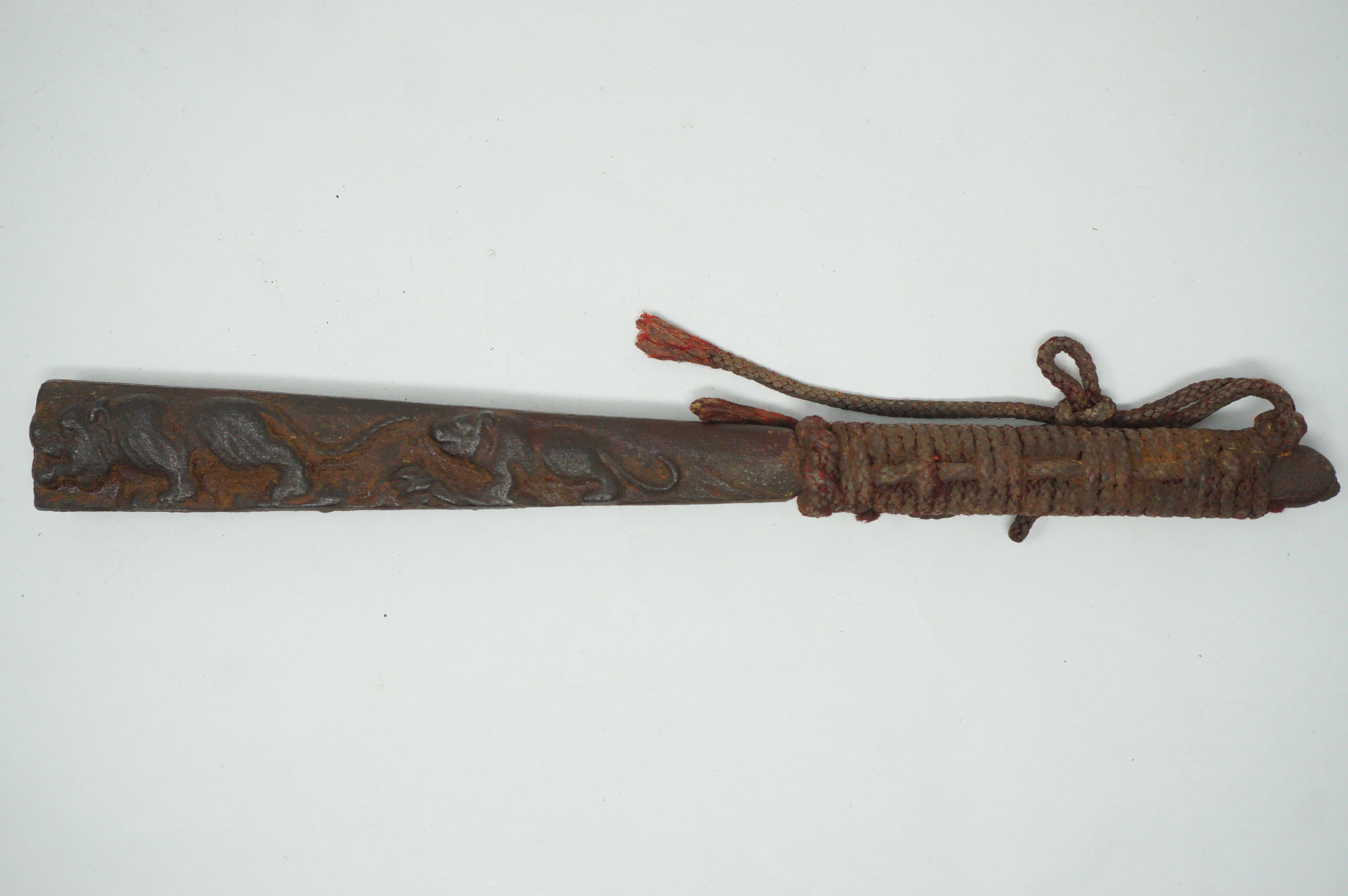 Antique Japanese Jute Iron Stick Edo Period Unique Tiger-Dragon Design Original from Japan 0331G10