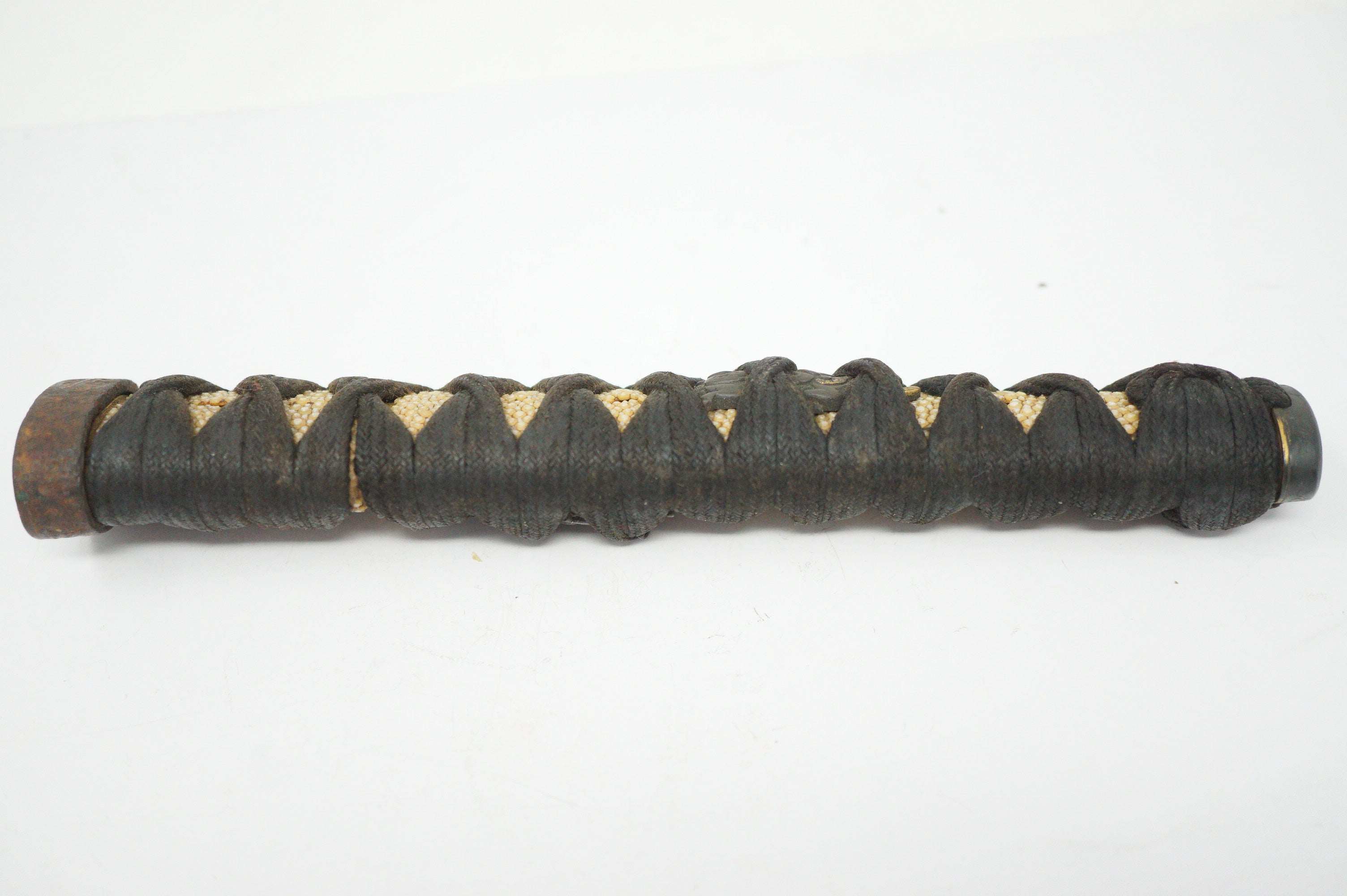 Antiker Wakizashi-Kurzschwertgriff 0619D10