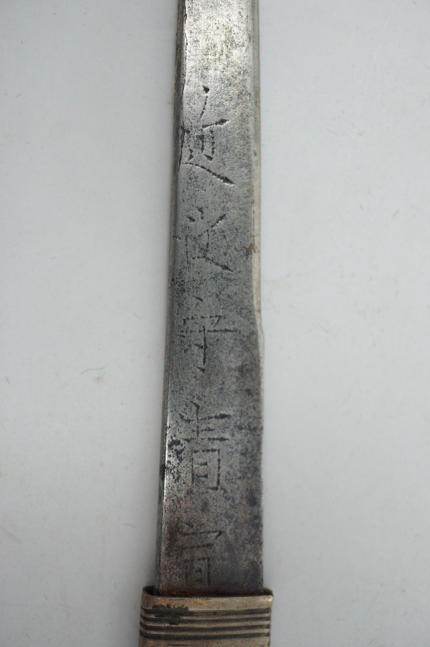 Japanisches Kozuka-Messer, Original antikes Schwertzubehör mit signierter Klinge aus Japan 1214D11