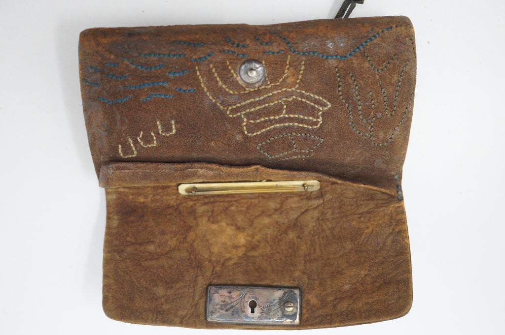 Antiker Tabak-Ire Lederbeutel mit feinen Ornamenten Original aus Japan 0618F11