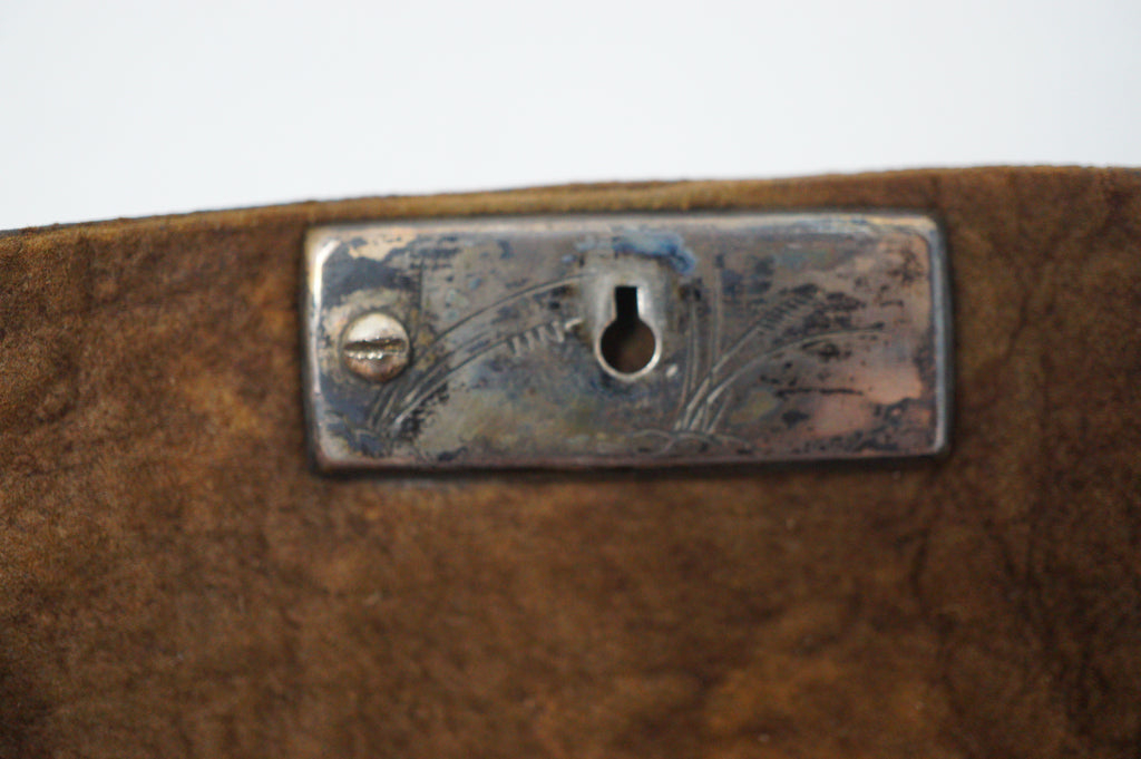Antiker Tabak-Ire Lederbeutel mit feinen Ornamenten Original aus Japan 0618F11