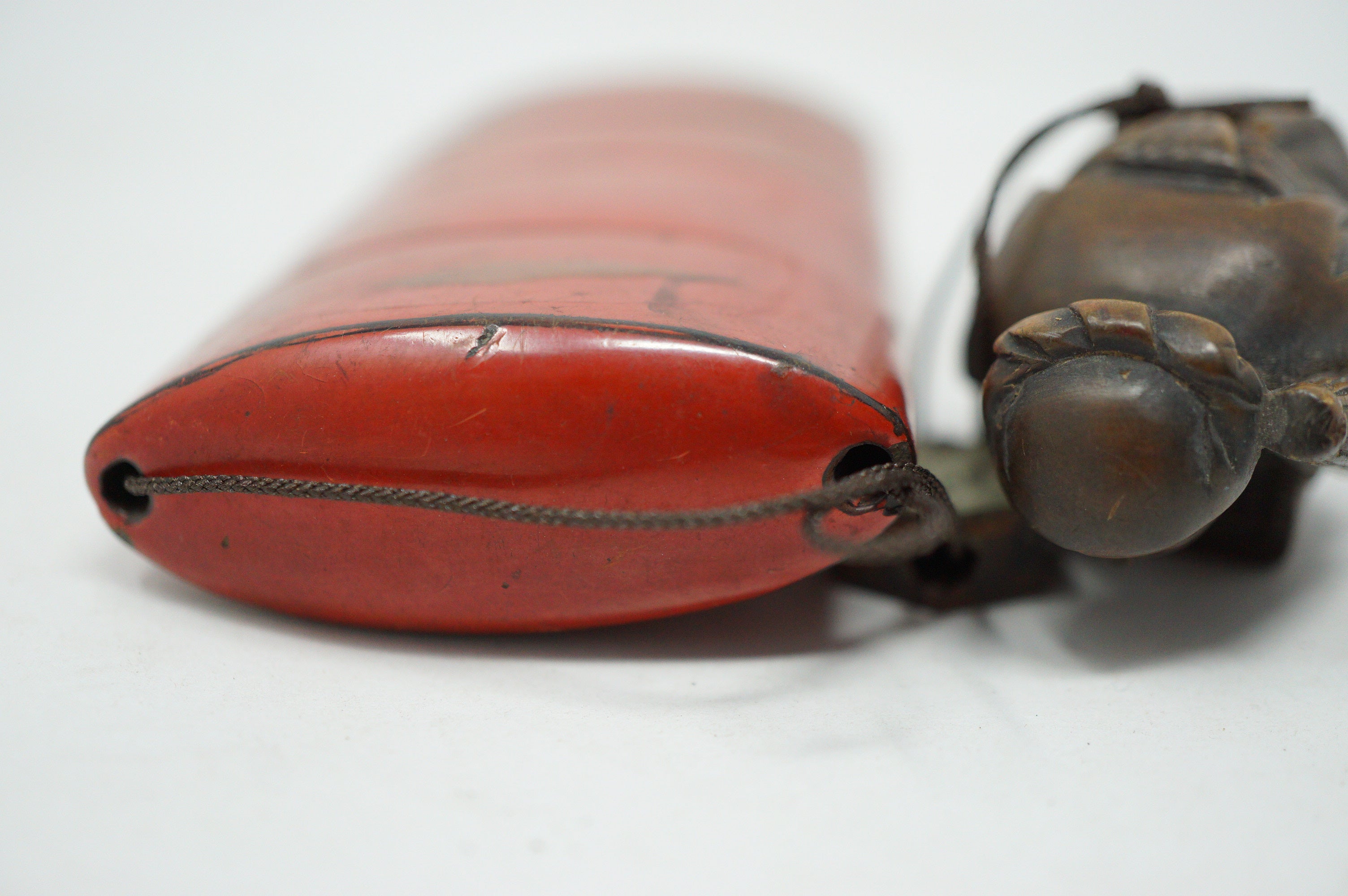 Japanisches Inro mit Netsuke &amp; Ojime Original Sagemono aus Japan 1227D12