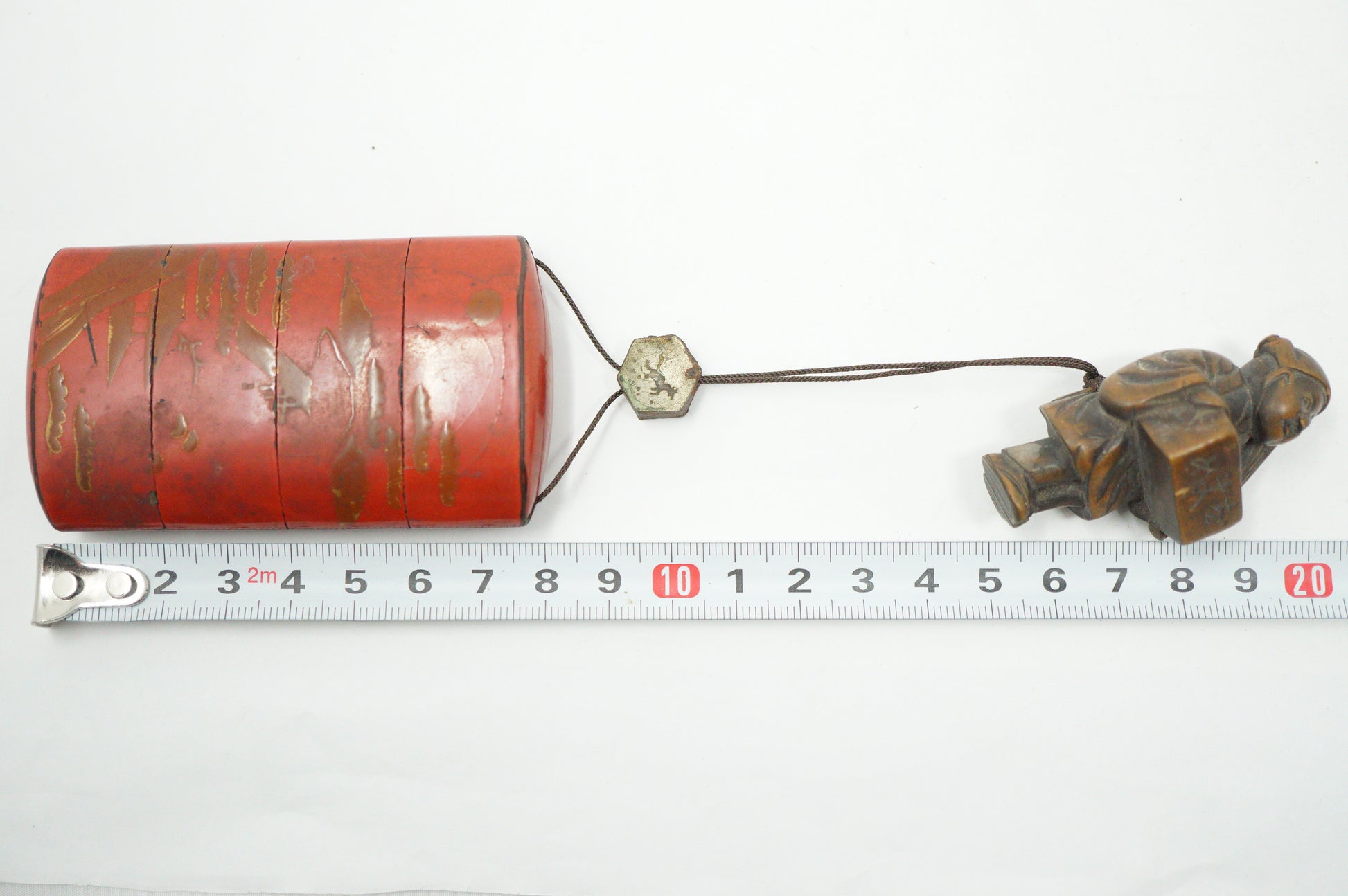 Antikes Netsuke & Ojime mit Inro Medizin Box Sagemono aus Japan