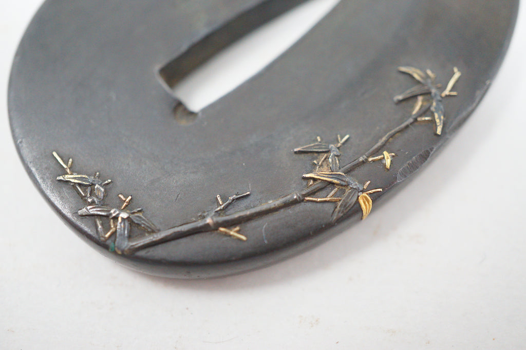 Japanese Tsuba Bronze Tanto Guard with fine Images & Signed 1201F12