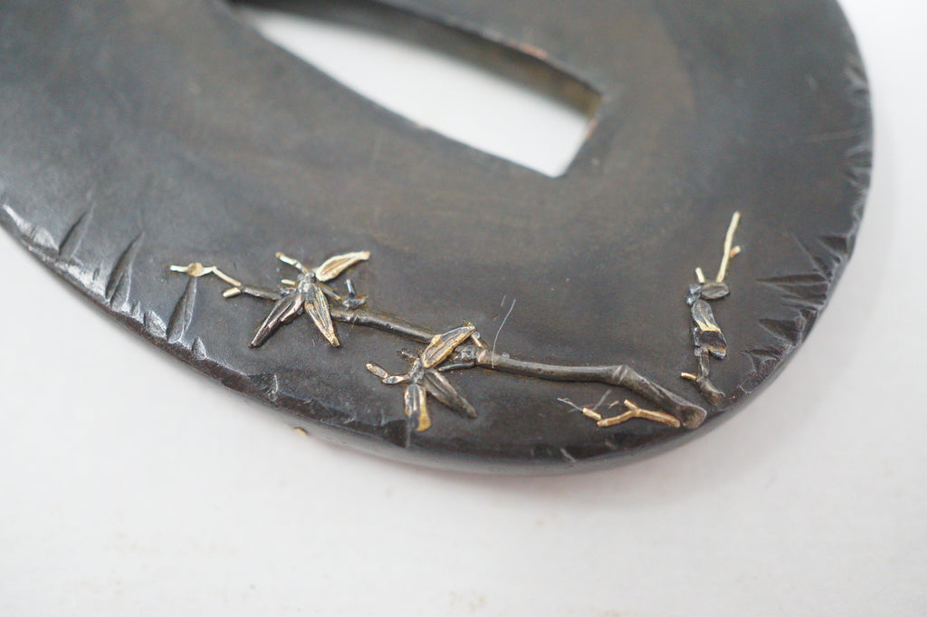 Japanese Tsuba Bronze Tanto Guard with fine Images & Signed 1201F12
