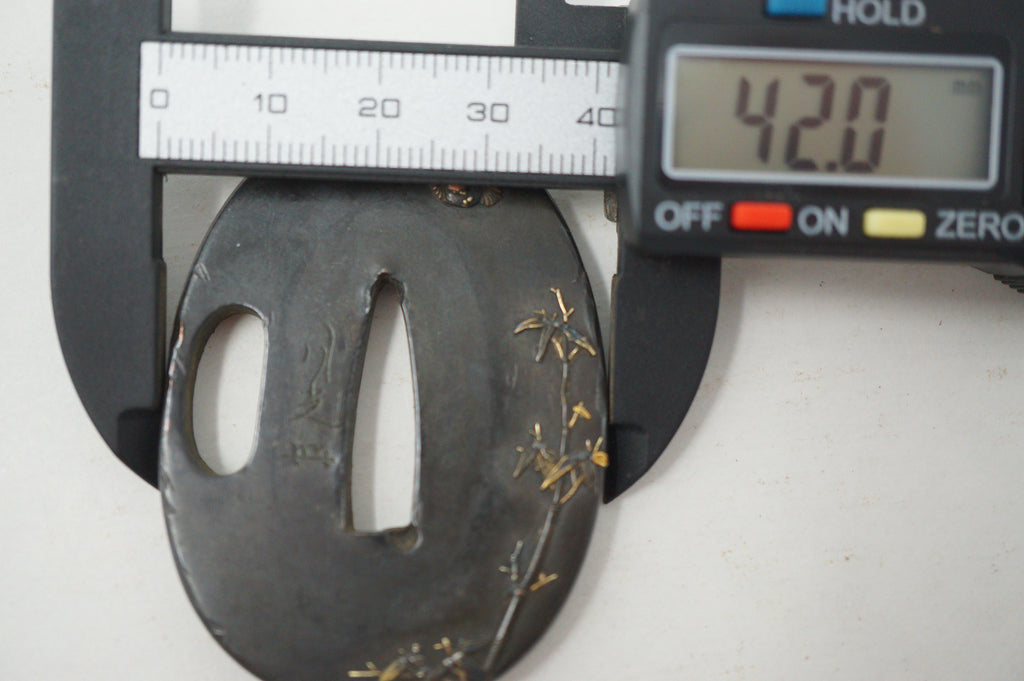 Japanese Tsuba Bronze Tanto Guard with fine Images & Signed 1201F12