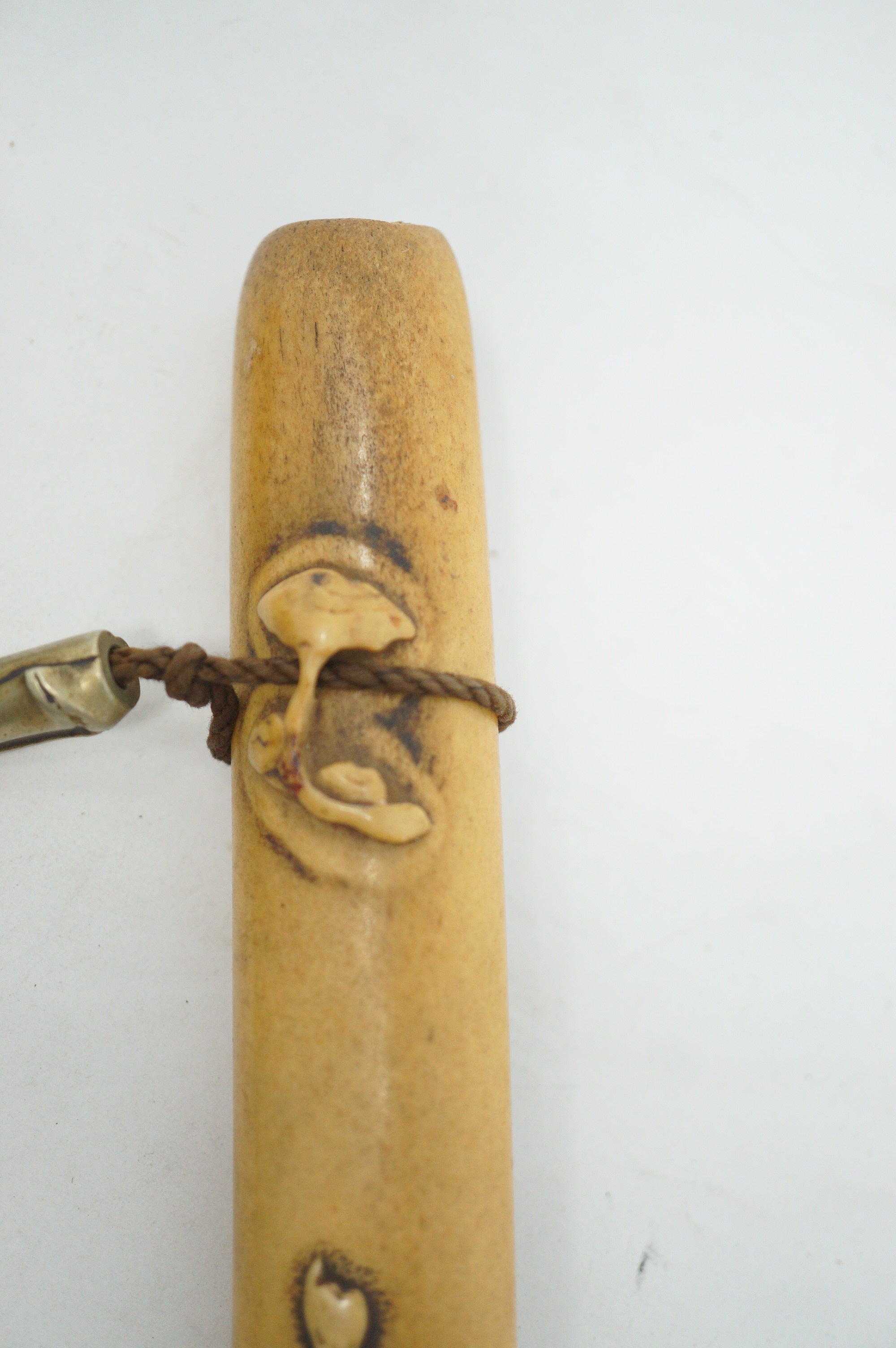 Antikes Tabak-Ire-Set mit Lederbeutel und gut verarbeitetem Pfeifenbehälter aus Japan 1129D12