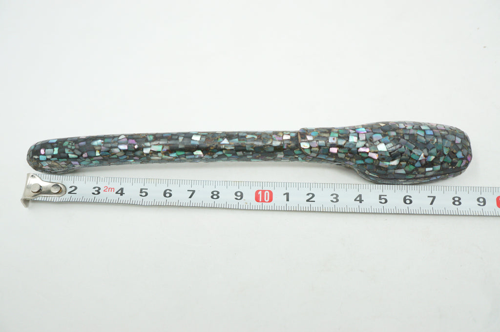 Japanischer Yatate Tintenbehälter aus Holz mit feinem Muschel-Design aus Japan 0910E13 