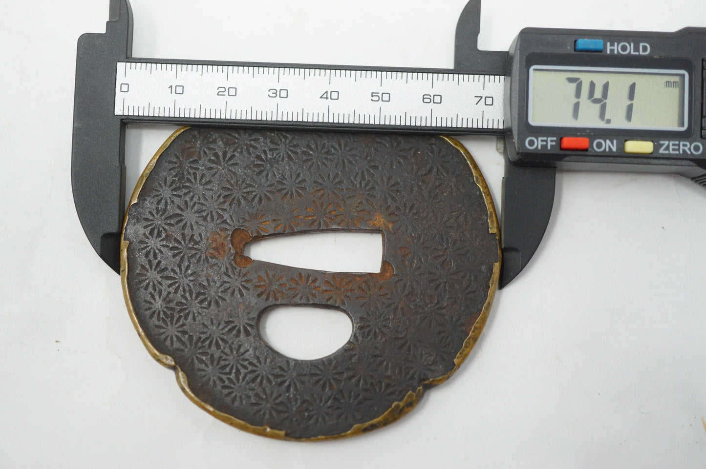 Japanese Sword Guard Edo Original Iron Tsuba with Brass-Edge from Japan 1202E14