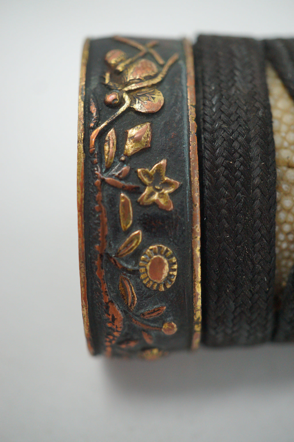 Antikes Wakizashi-Schwert, komplett mit Holzklinge, Kozuka-Messer und Originaltasche 0817D15