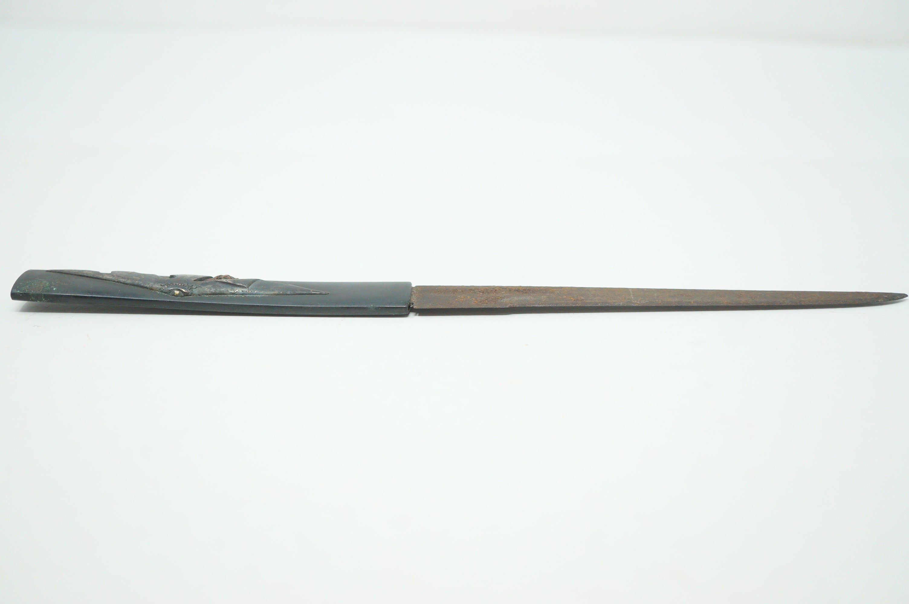 Japanese Kozuka Knife with Signed Handle & fine Images Antique Original from Japan 0901F17