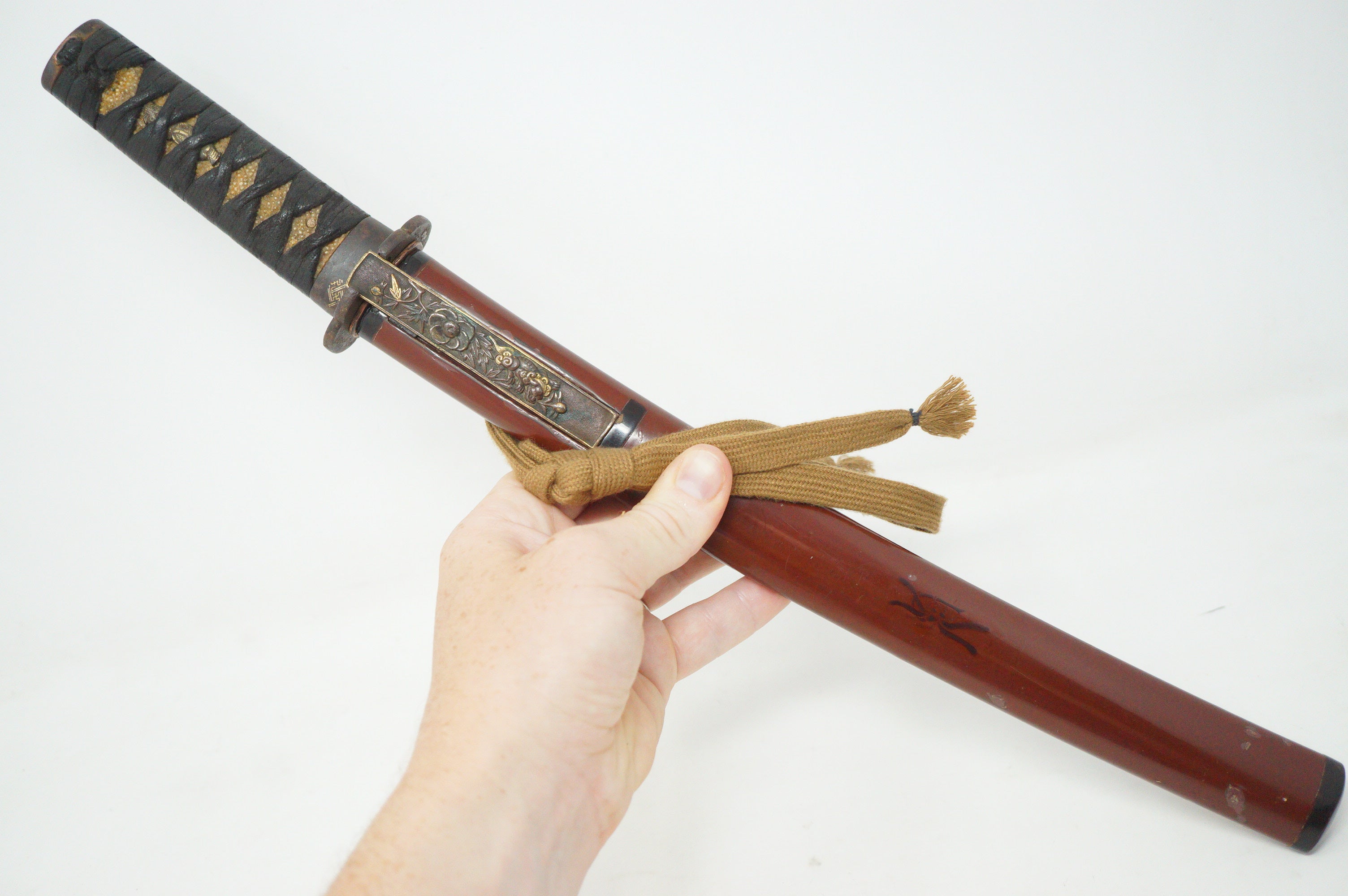 Stunning Wakizashi Sword with wooden Blade & all Accessories Antique Original from Japan 0630D18