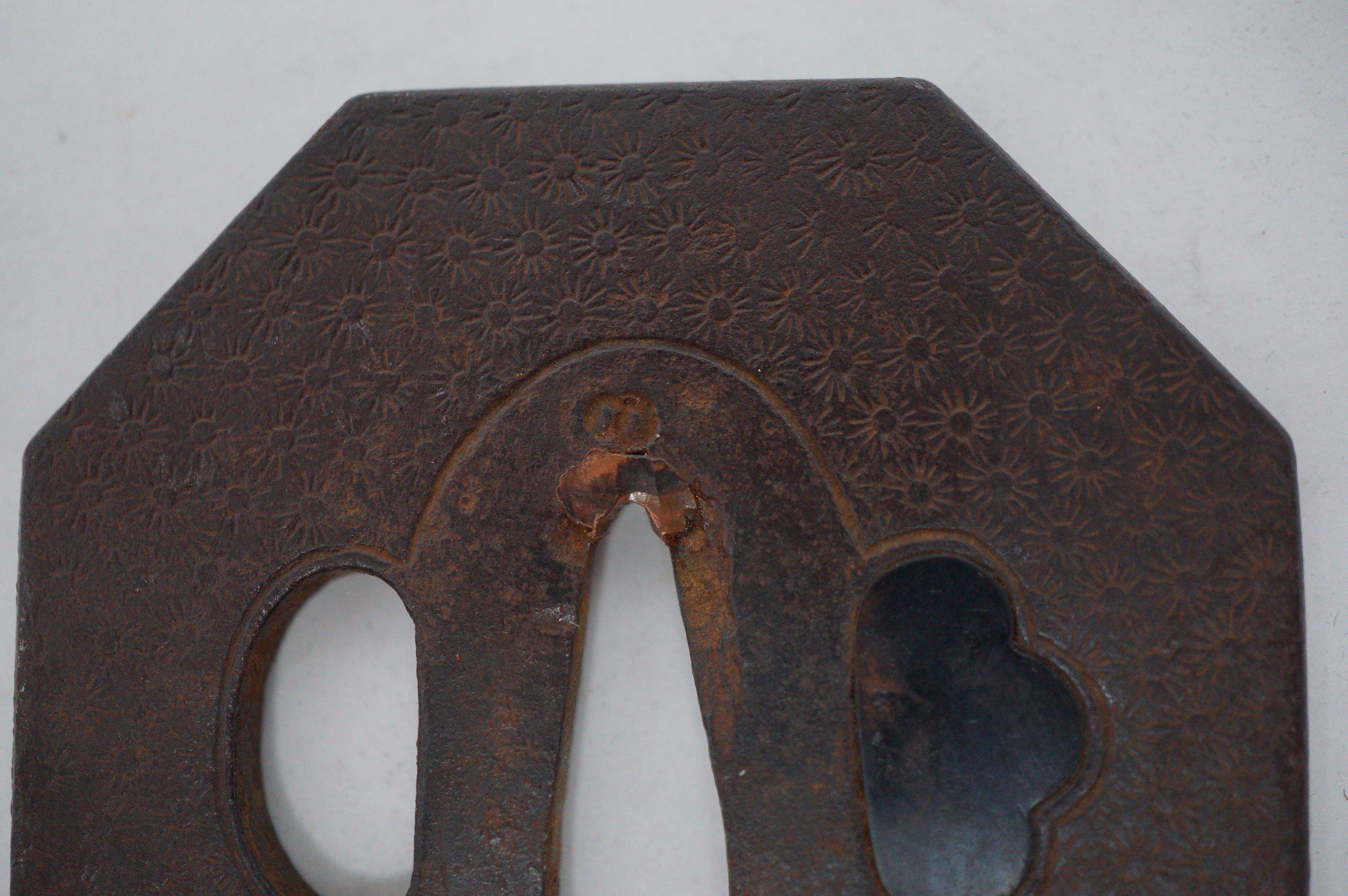 Japanese Iron Tsuba Guard for Katana or Wakizashi Sword Septagon-Shaped from Japan 0228E18