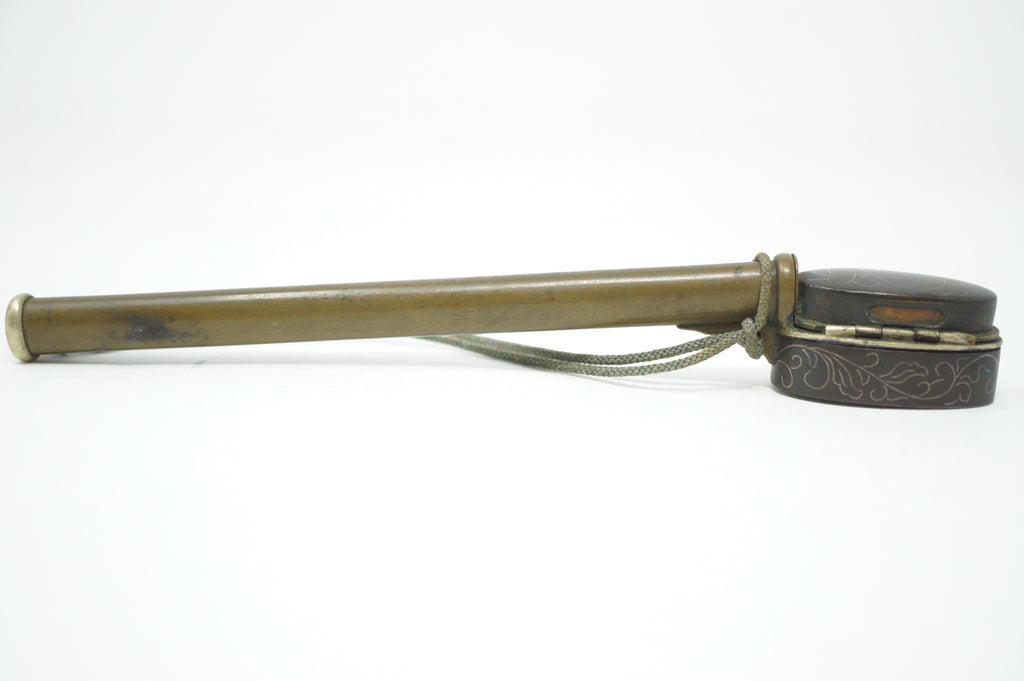 Japanisches tragbares Yatate-Kalligraphie-Set bestehend aus Original-Schwertteilen 0602D18
