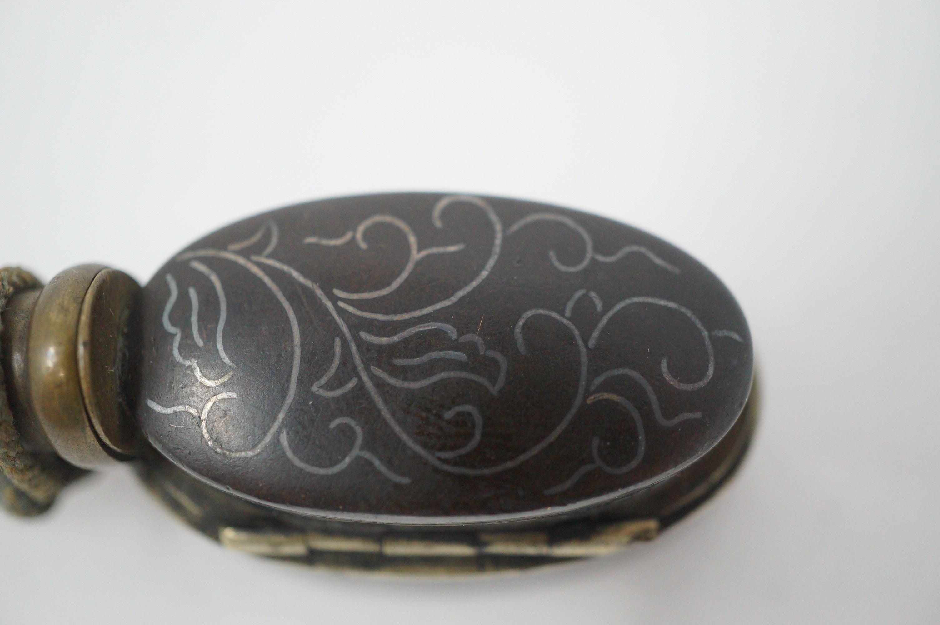 Japanisches tragbares Yatate-Kalligraphie-Set bestehend aus Original-Schwertteilen 0602D18