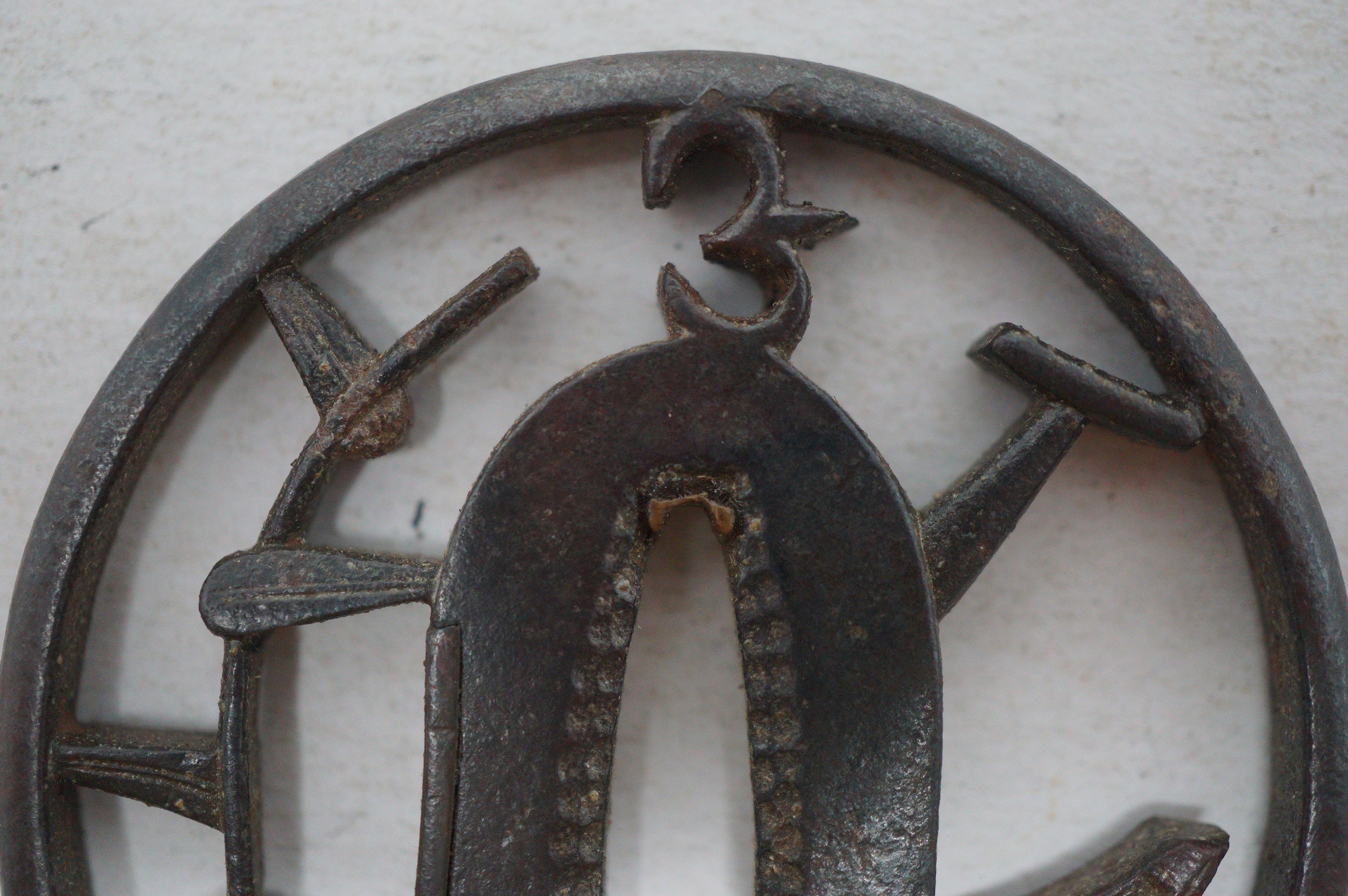 Authentic Edo Period Iron Sukashi Tsuba Sword Guard Coastal Motif for Tanto or Wakizashi 0703G19