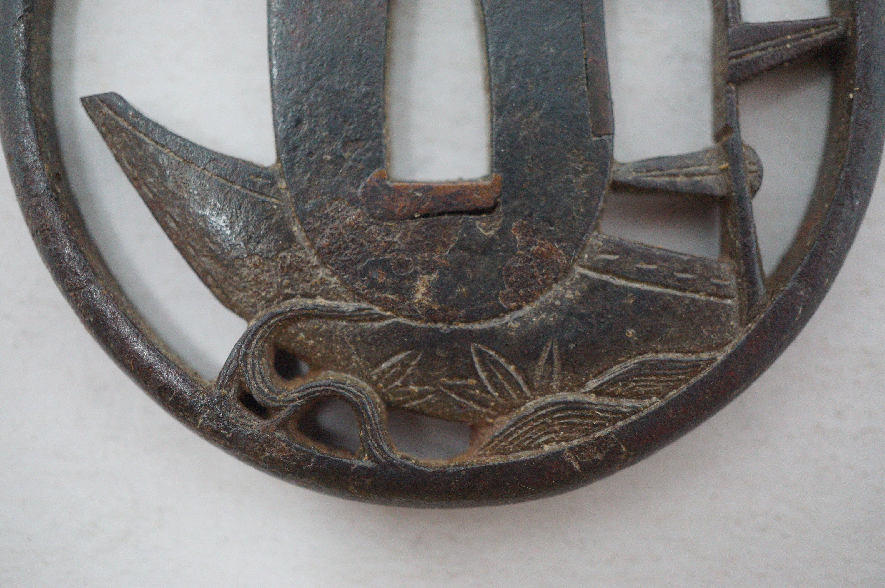 Authentic Edo Period Iron Sukashi Tsuba Sword Guard Coastal Motif for Tanto or Wakizashi 0703G19