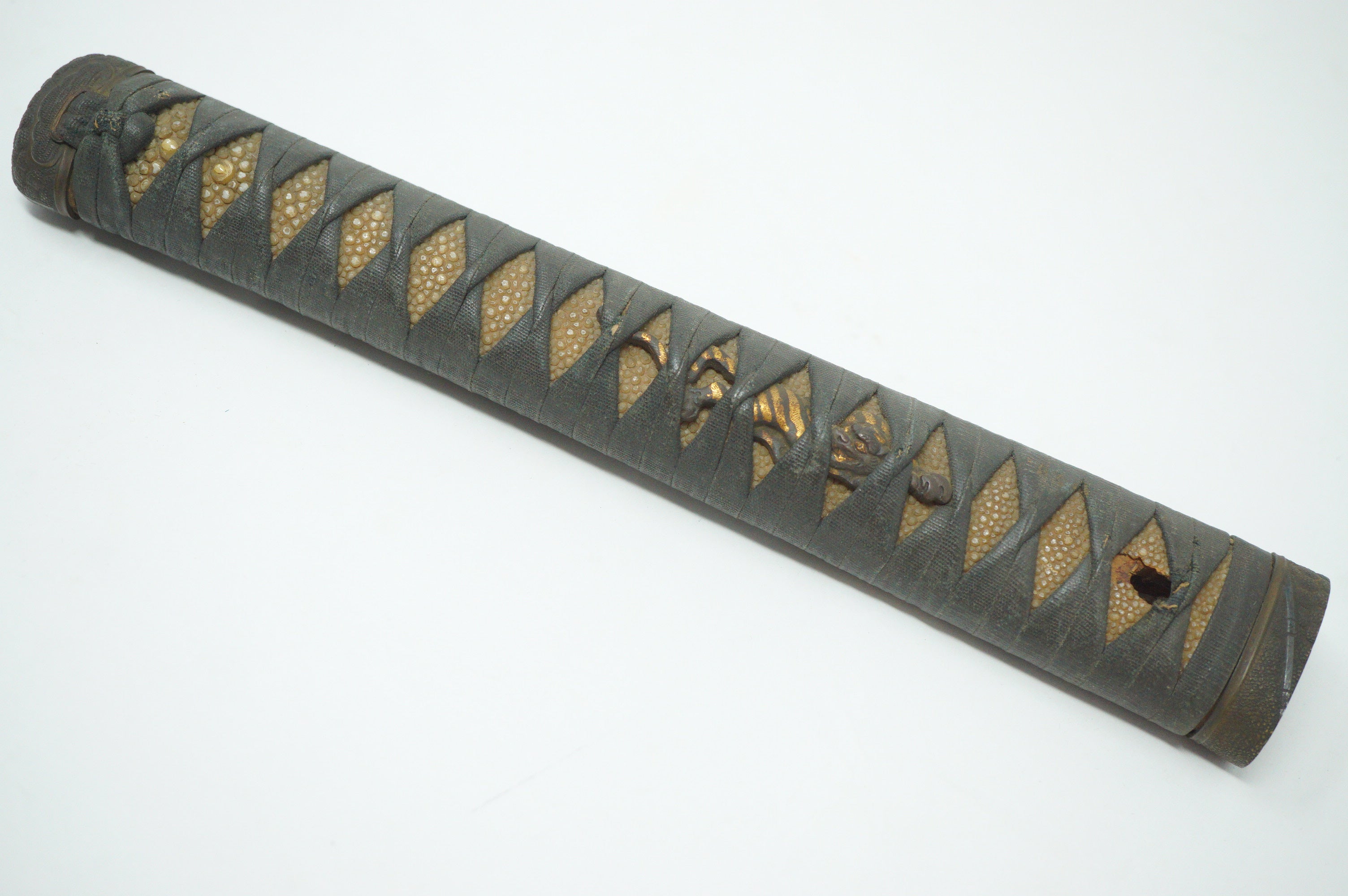 Antique Edo Period Japanese Katana Tsuka High-Grade Gold Inlay Tiger Menuki Sword Handle 0623G1