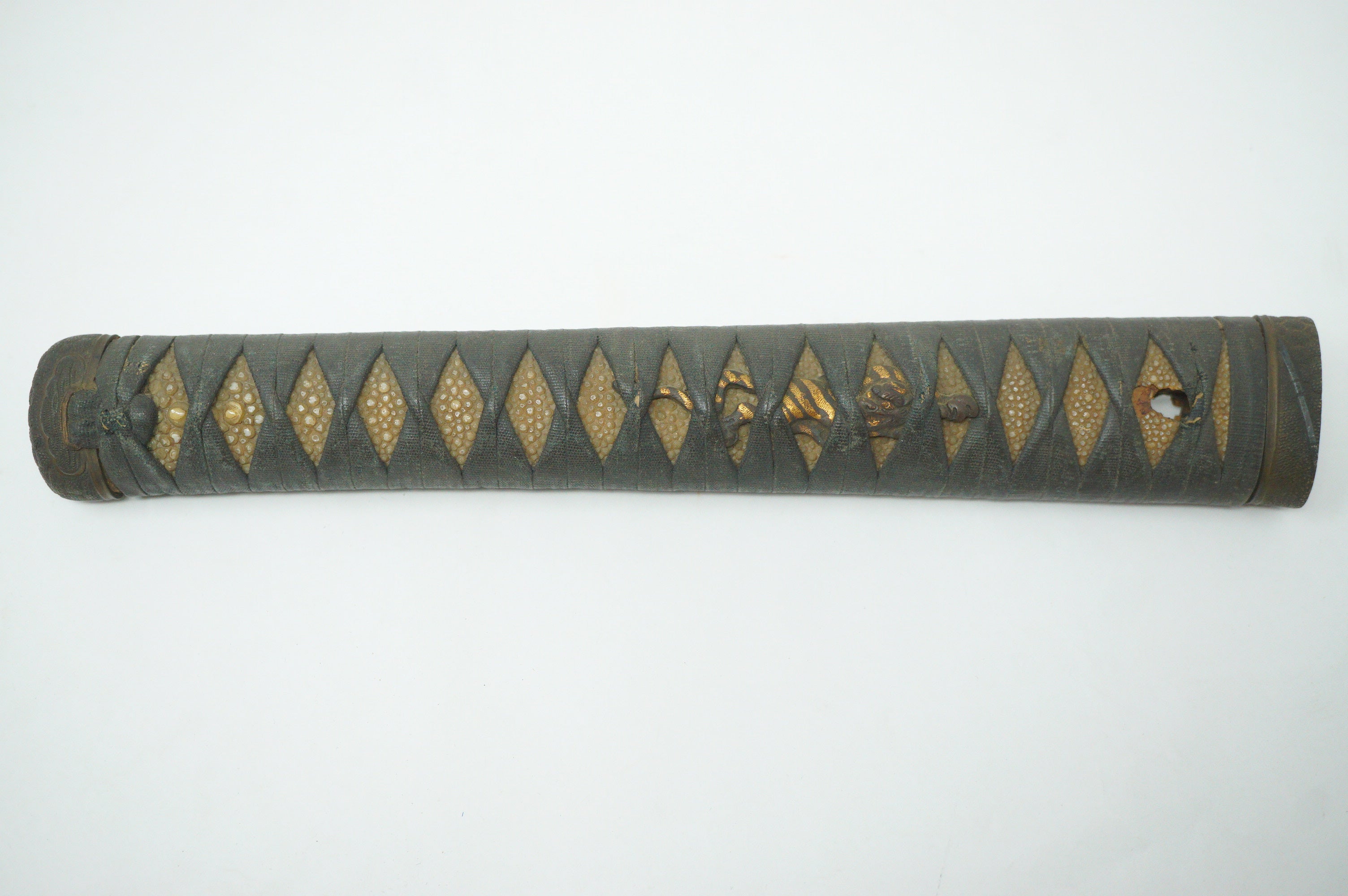 Antique Edo Period Japanese Katana Tsuka High-Grade Gold Inlay Tiger Menuki Sword Handle 0623G1