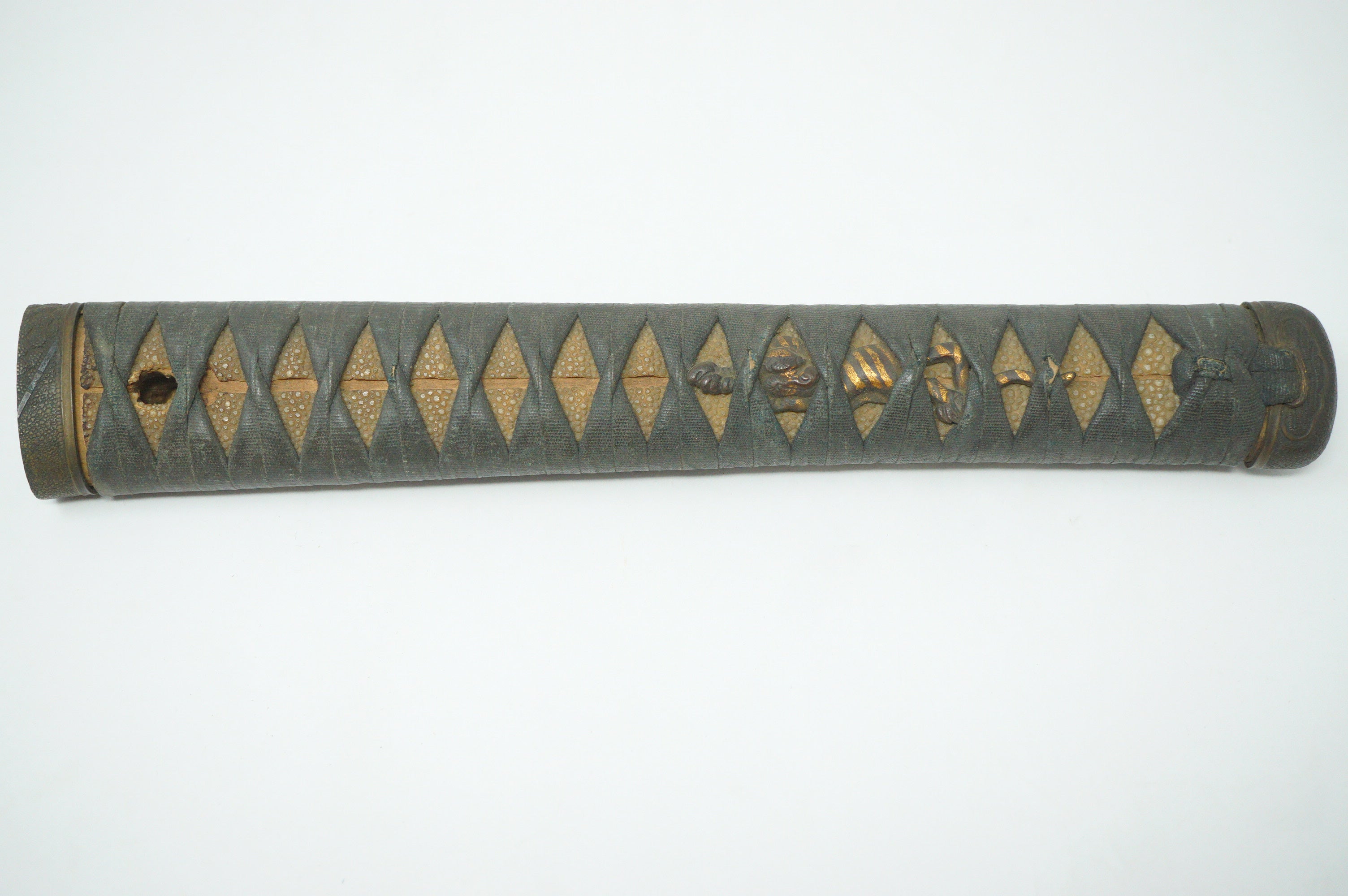Antique Edo Period Japanese Katana Tsuka High-Grade Gold Inlay Tiger Menuki Sword Handle 0623G1