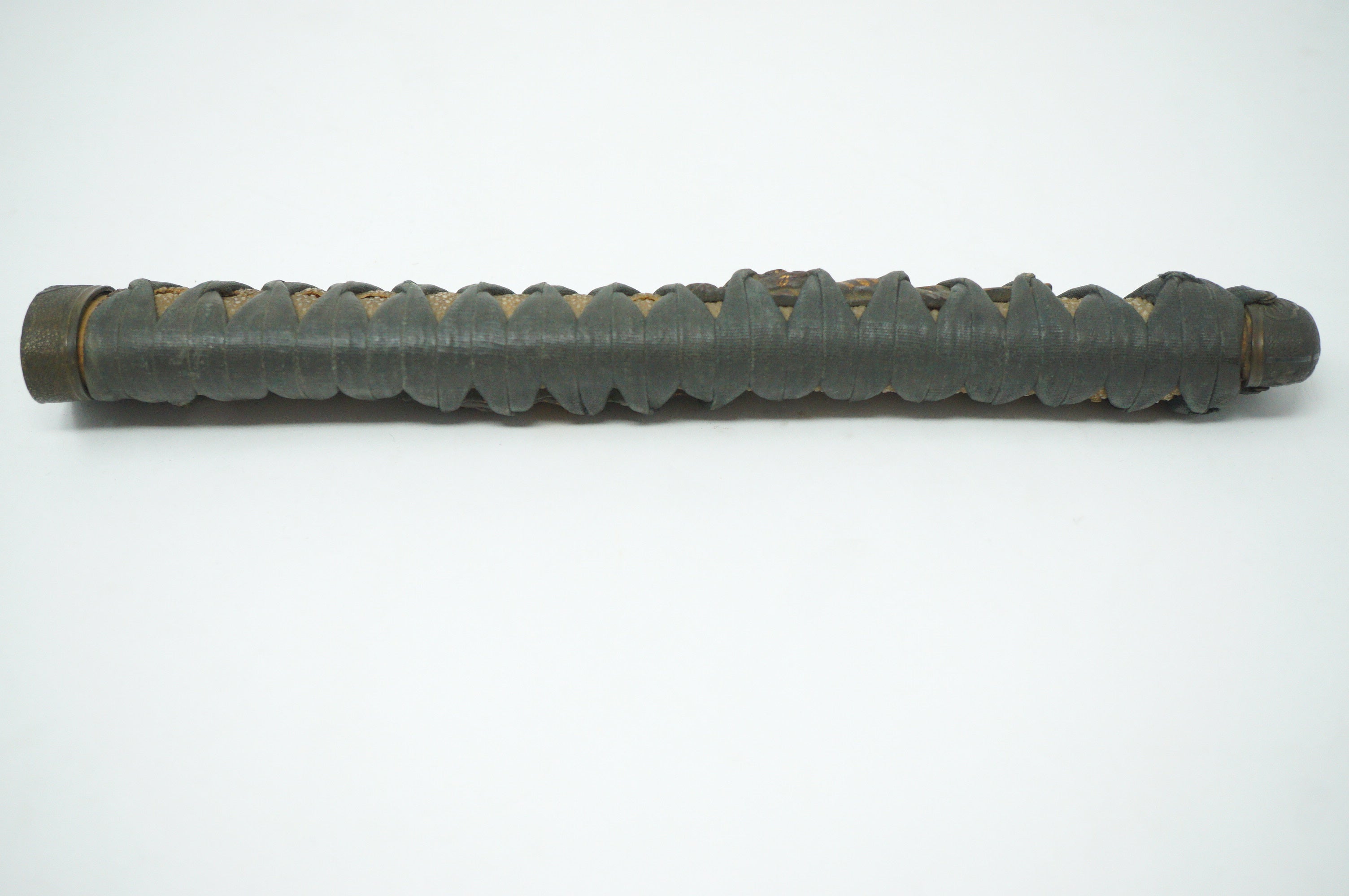 Antique Edo Period Japanese Katana Tsuka High-Grade Gold Inlay Tiger Menuki Sword Handle 0623G1