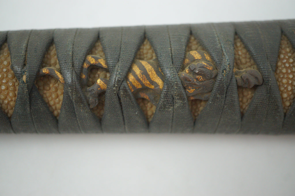 Antique Edo Period Japanese Katana Tsuka High-Grade Gold Inlay Tiger Menuki Sword Handle 0623G1