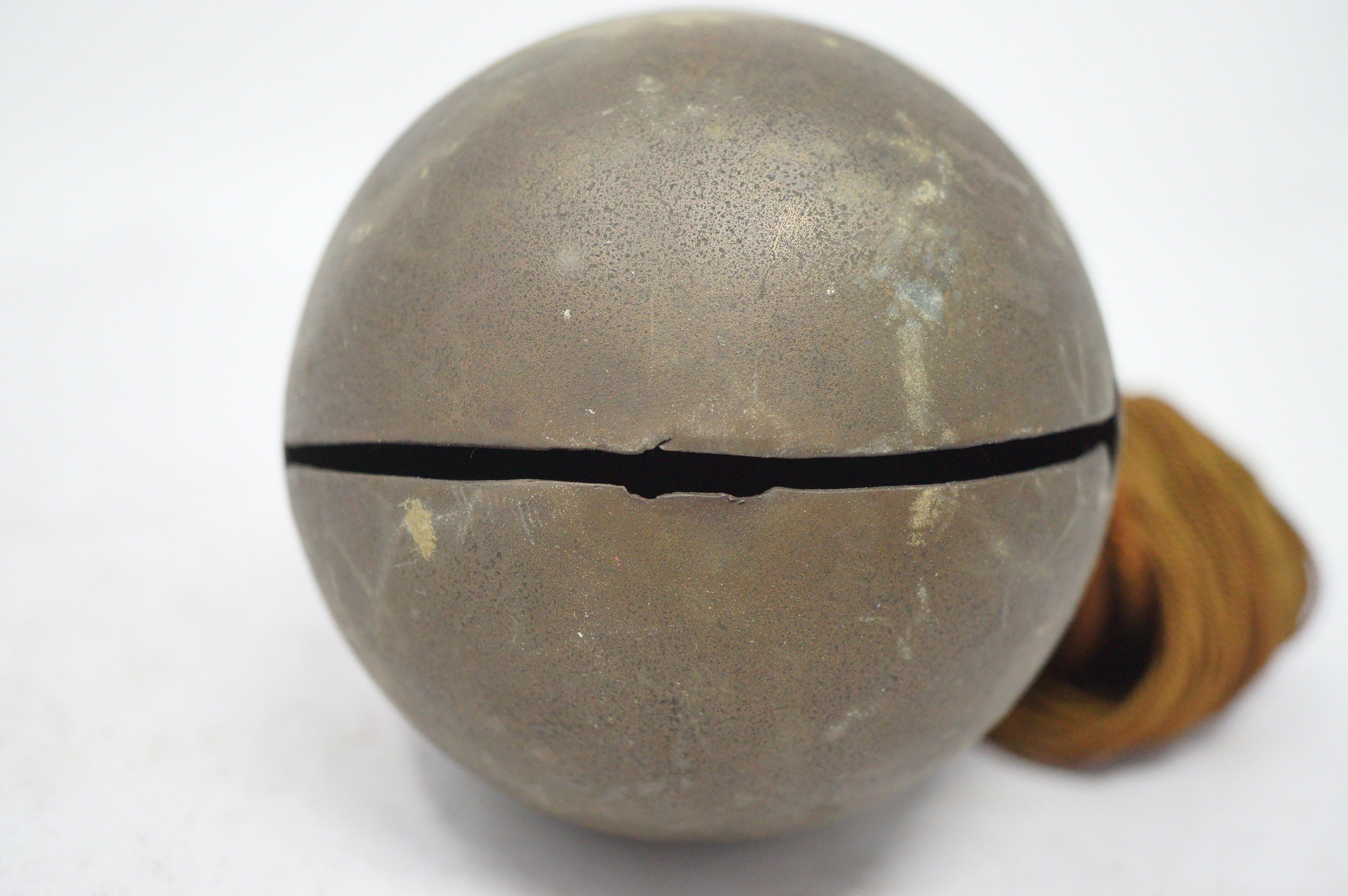 Japanische Shinto-Glocke Suzu, religiöse Tempelglocke, Original aus Japan 1006D20
