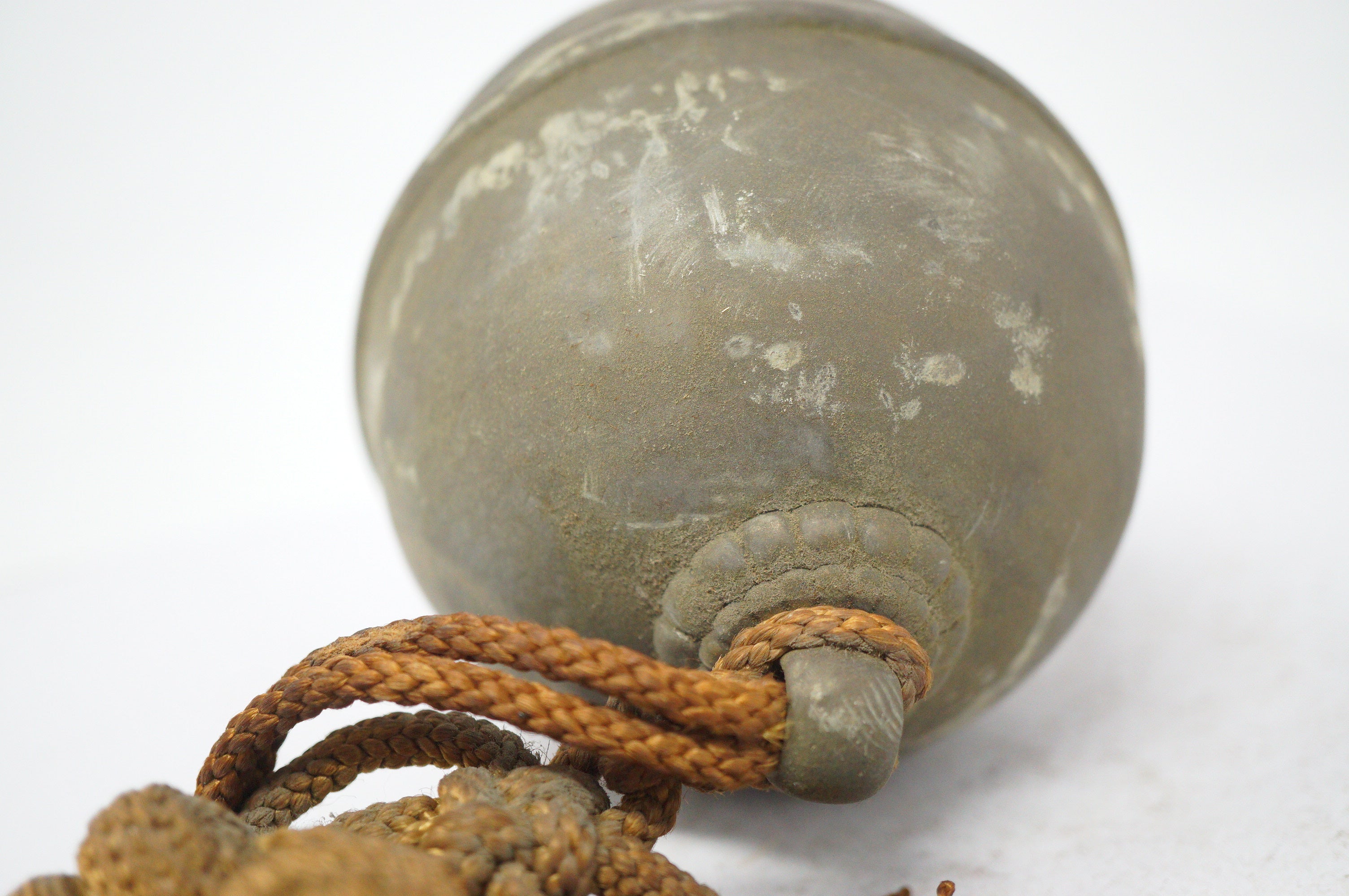 Japanische Shinto-Glocke Suzu, religiöse Tempelglocke, Original aus Japan 1006D20