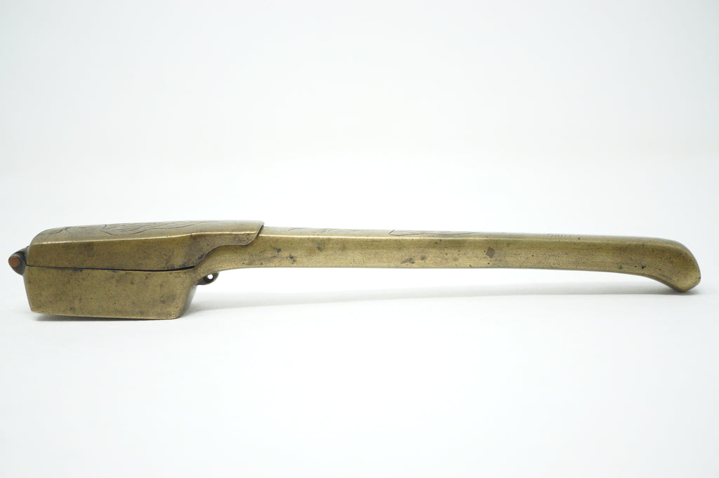 Japanischer tragbarer Yatate-Kalligraphie-Tintenbehälter aus Messing 0602D20