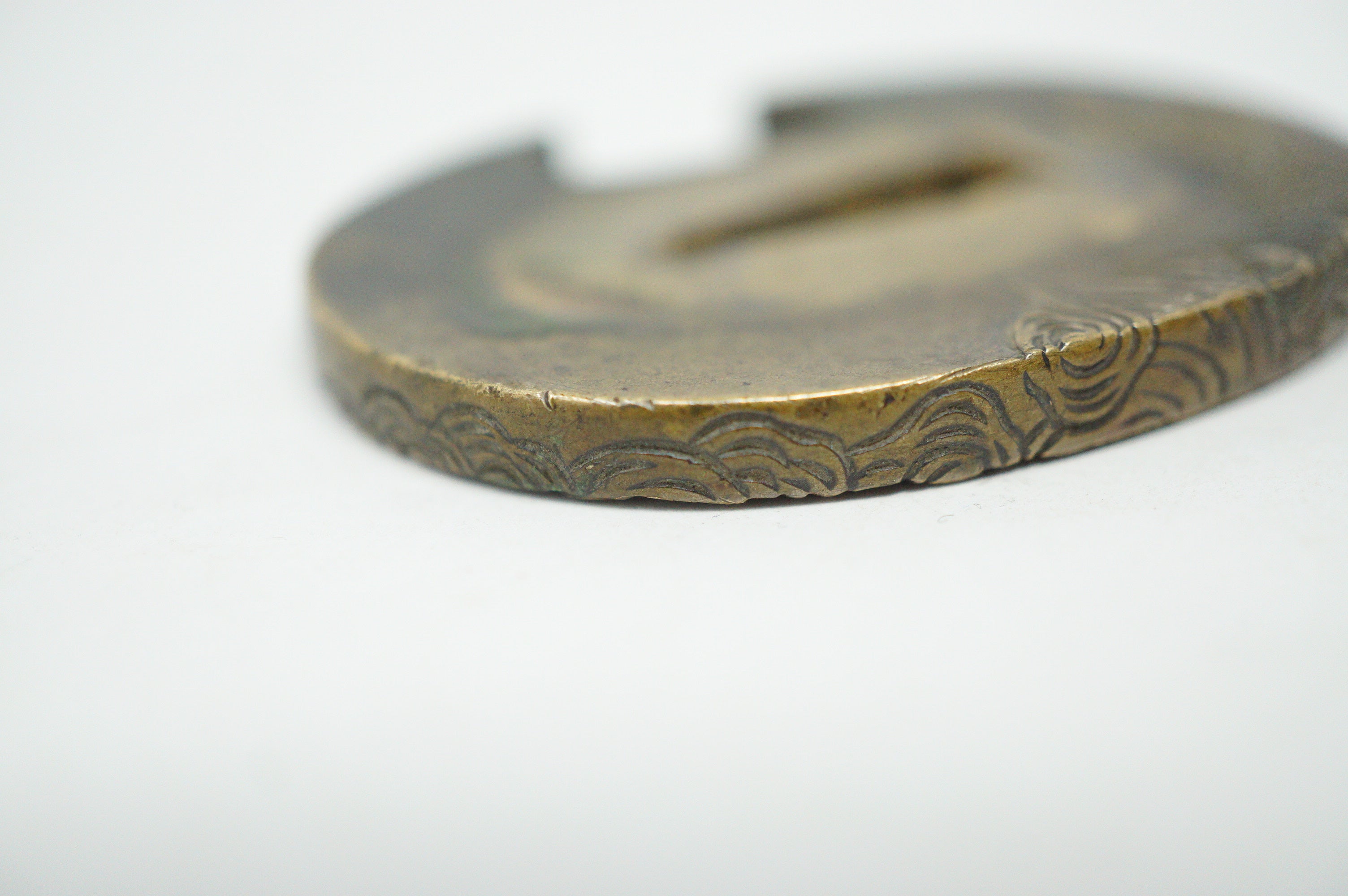 Japanese Dragon-Designed Tsuba Guard for Katana or Wakizashi Sword from Japan 0228E21