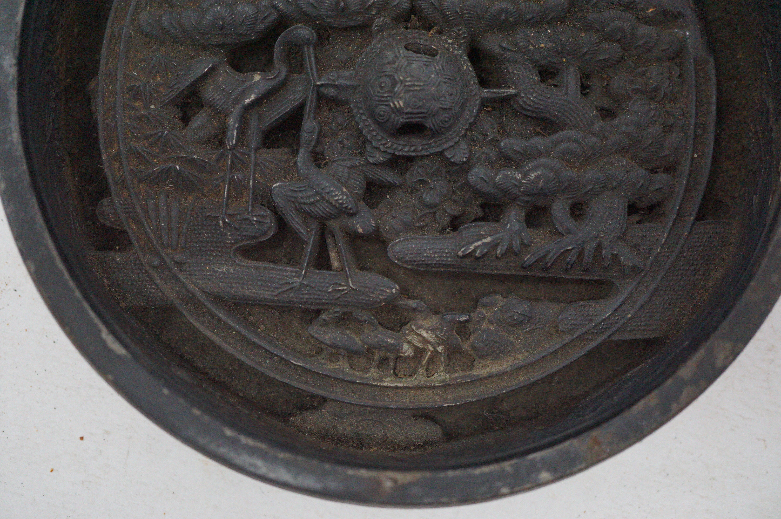 Japanese Edo Bronze Kagami Mirror with Tortoise & Crane Design Original from Japan 1030D23