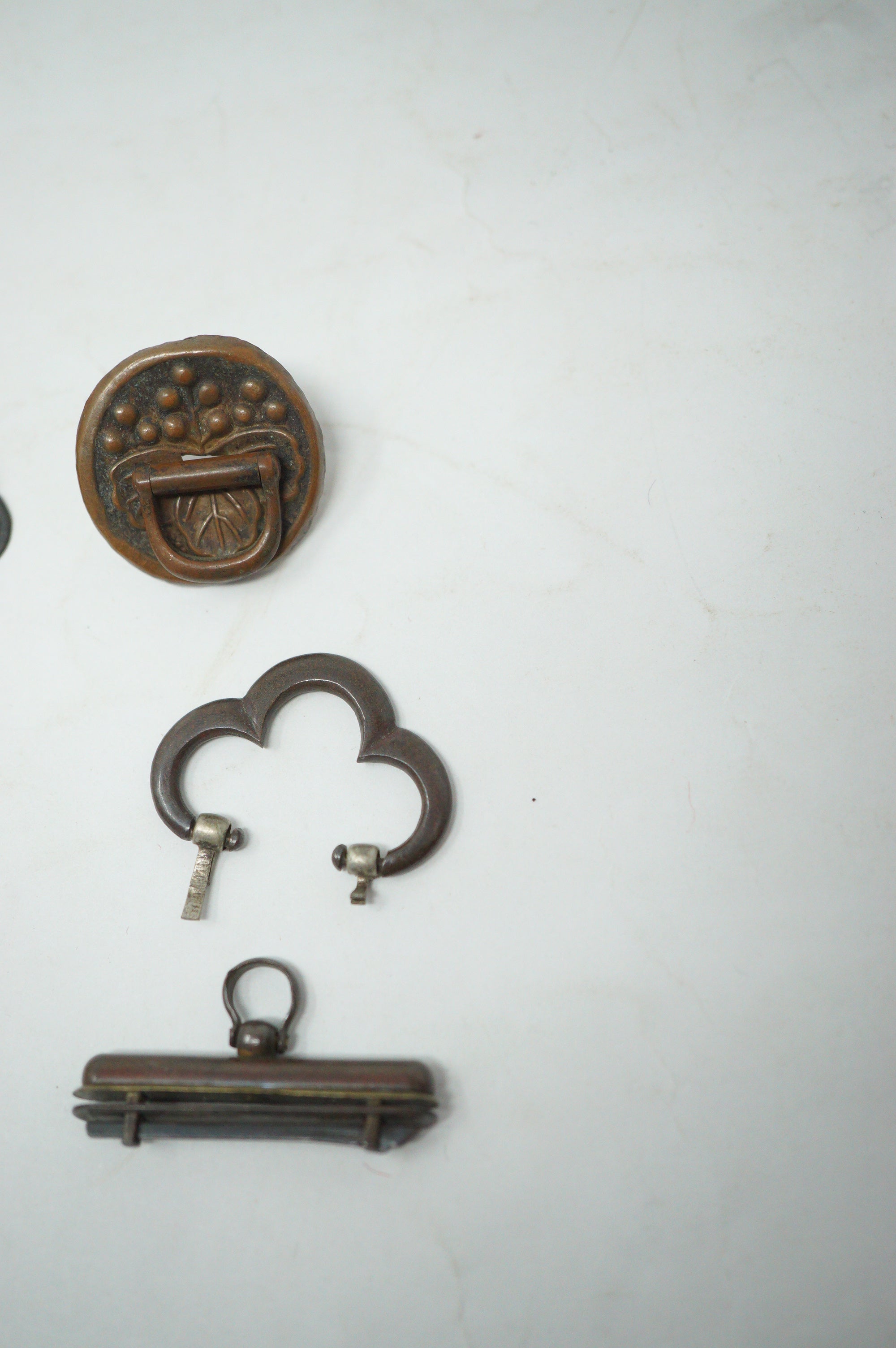 Japanische Maekanagu &amp; Kleinteile Sammlung Ca. 50 Einzelteile Antike Originale 0204F25