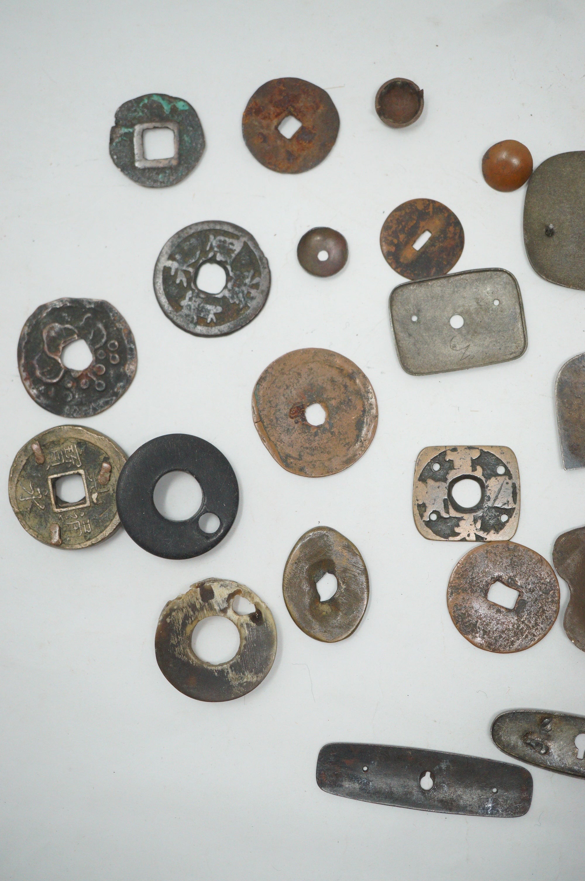 Japanische Maekanagu &amp; Kleinteile Sammlung Ca. 50 Einzelteile Antike Originale 0204F25