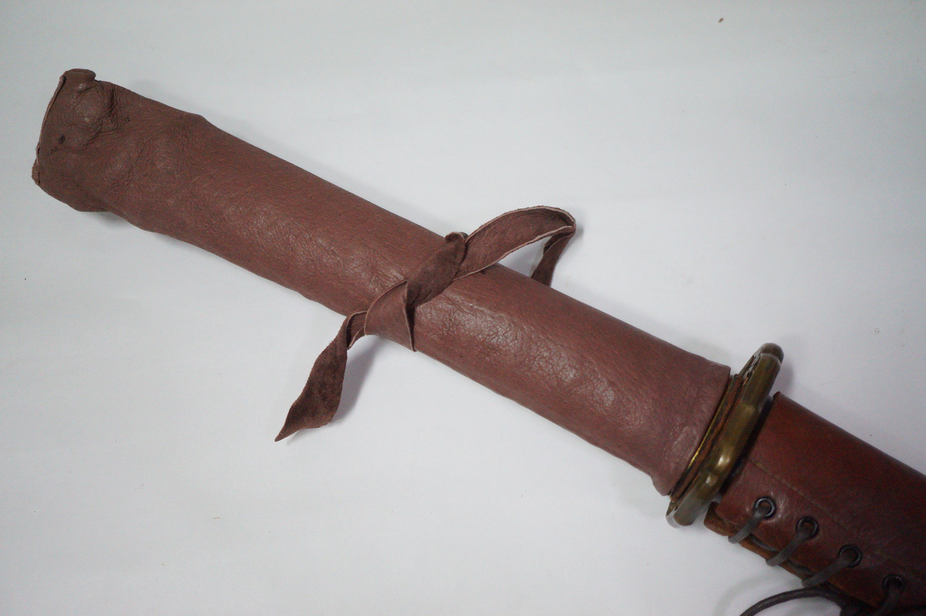 Japanese Gunto Katana Longsword 2. WW Original incl. Wooden Blade & fine Silk Bag 0428F28