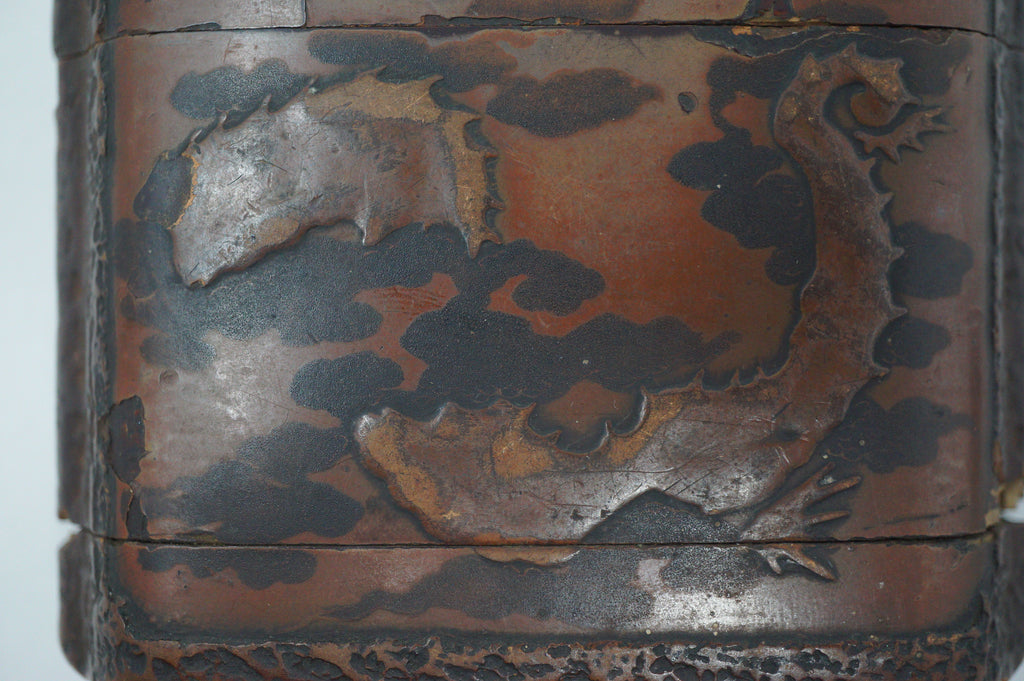 Japanische Inro-Box aus Holz, antikes Original mit einzigartigem Drachendesign und 2 Kammern 0618F27