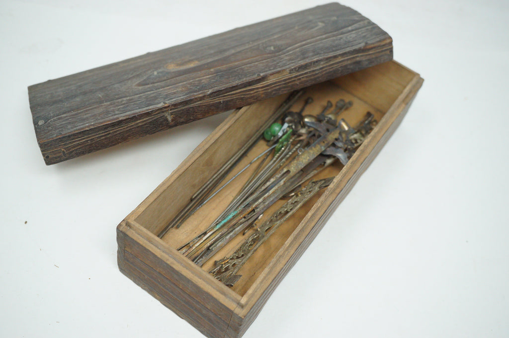 Traditional japanese hair accessory in elegant wooden box 0530D28