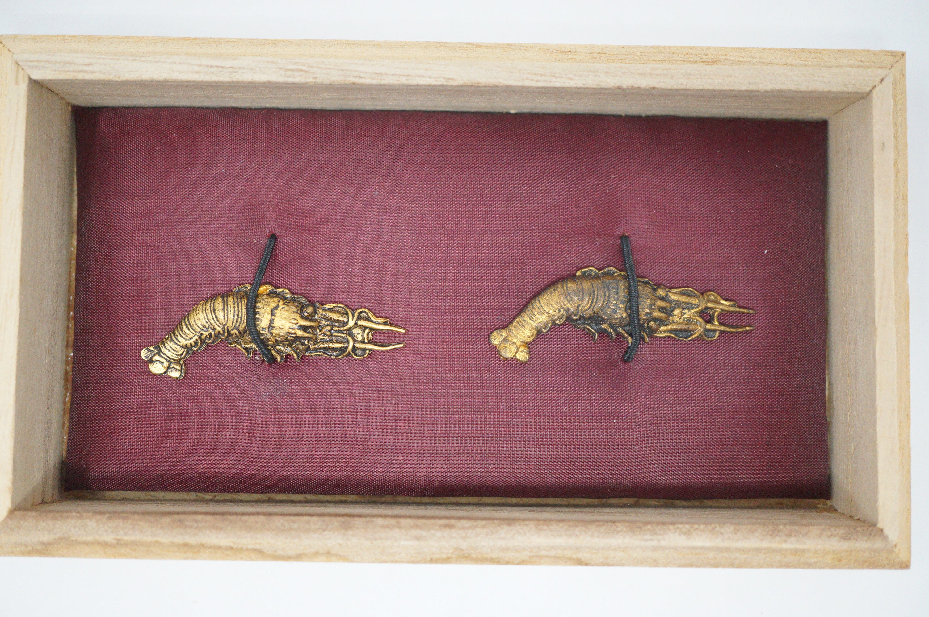 Japanisches Menuki-Schwert-Ornament-Set im Hummer-Design in Box aus Japan 0803D2