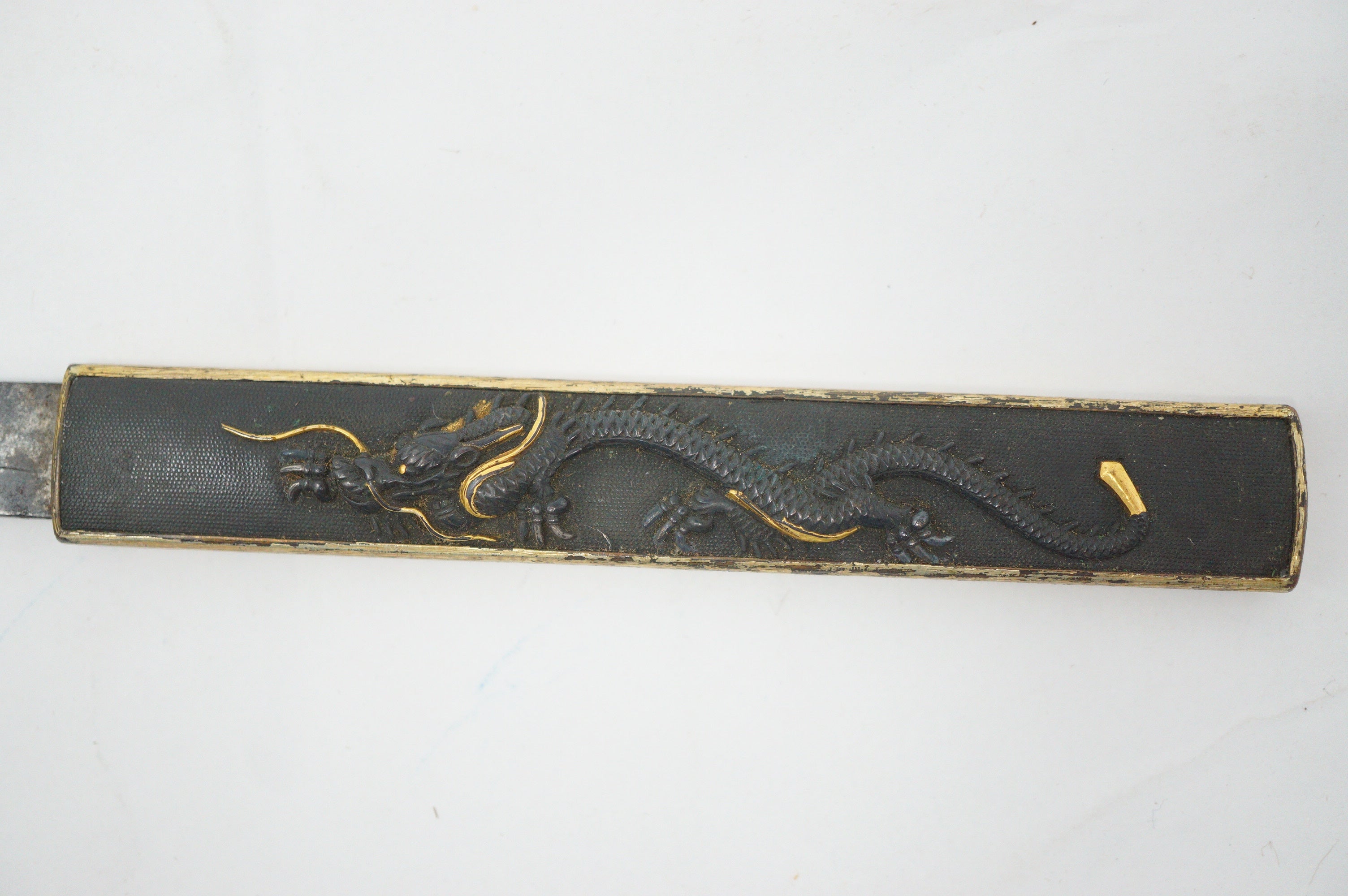 Japanese Kozuka Knife with signed Blade & Dragon Desing Antique Original Sword Parts 0921D2