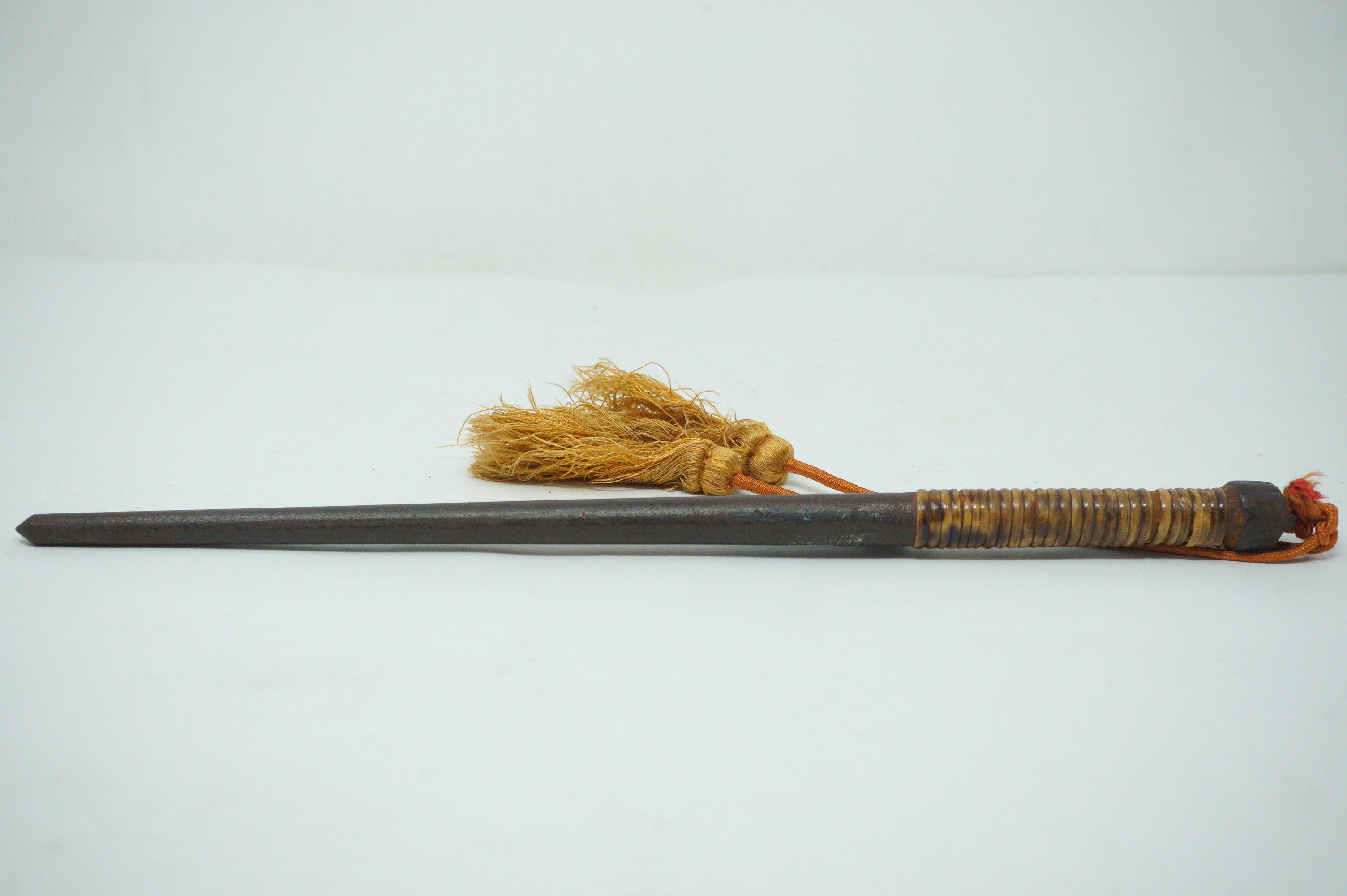Japanese Jute Police Patrol Stick Edo Iron Original incl. Stand with Silver Inlays 0114G2