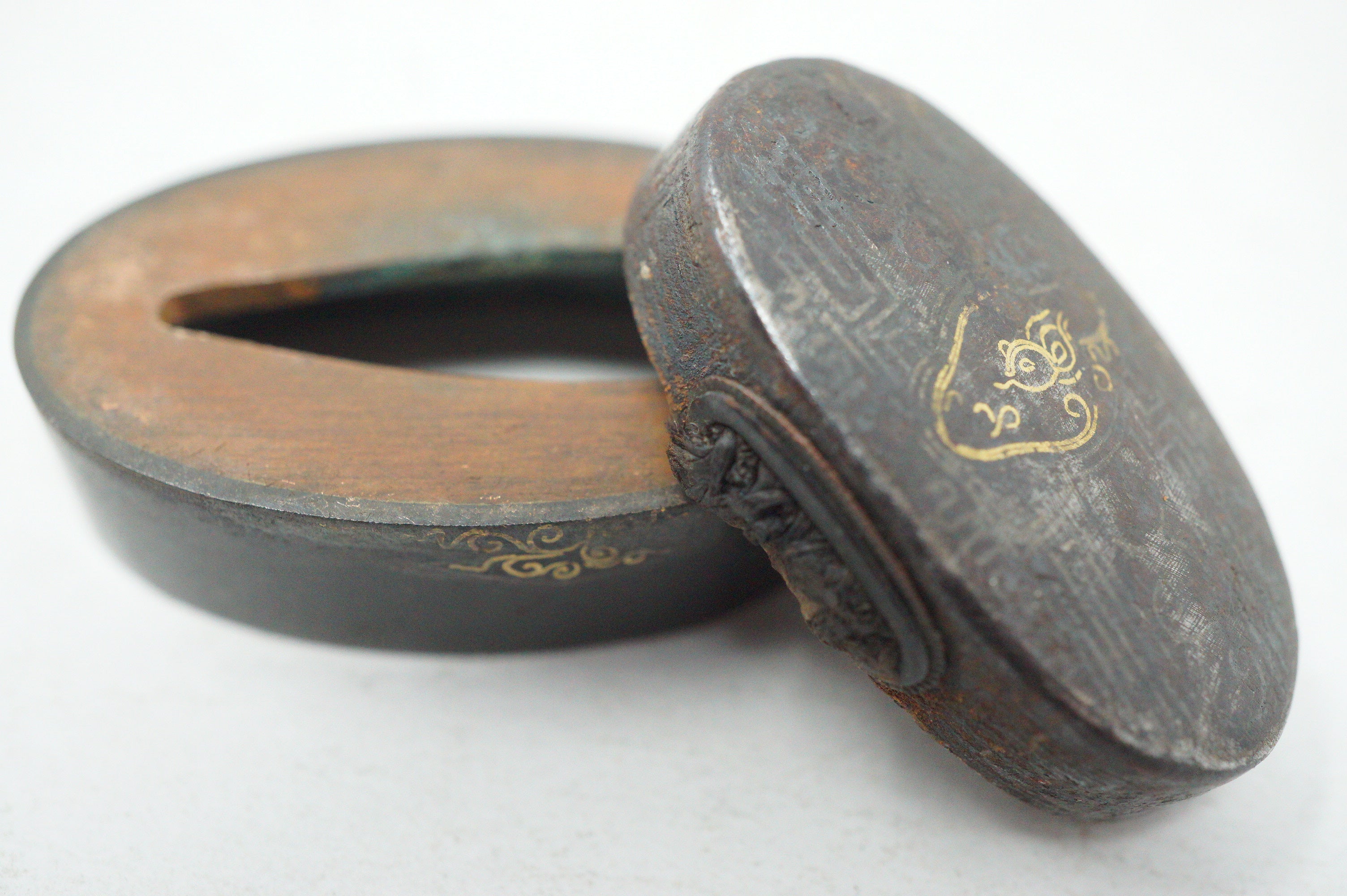 Edo Period Japanese Fuchi Kashira Handle Components Fine Kin Zogan Motif 0623G32