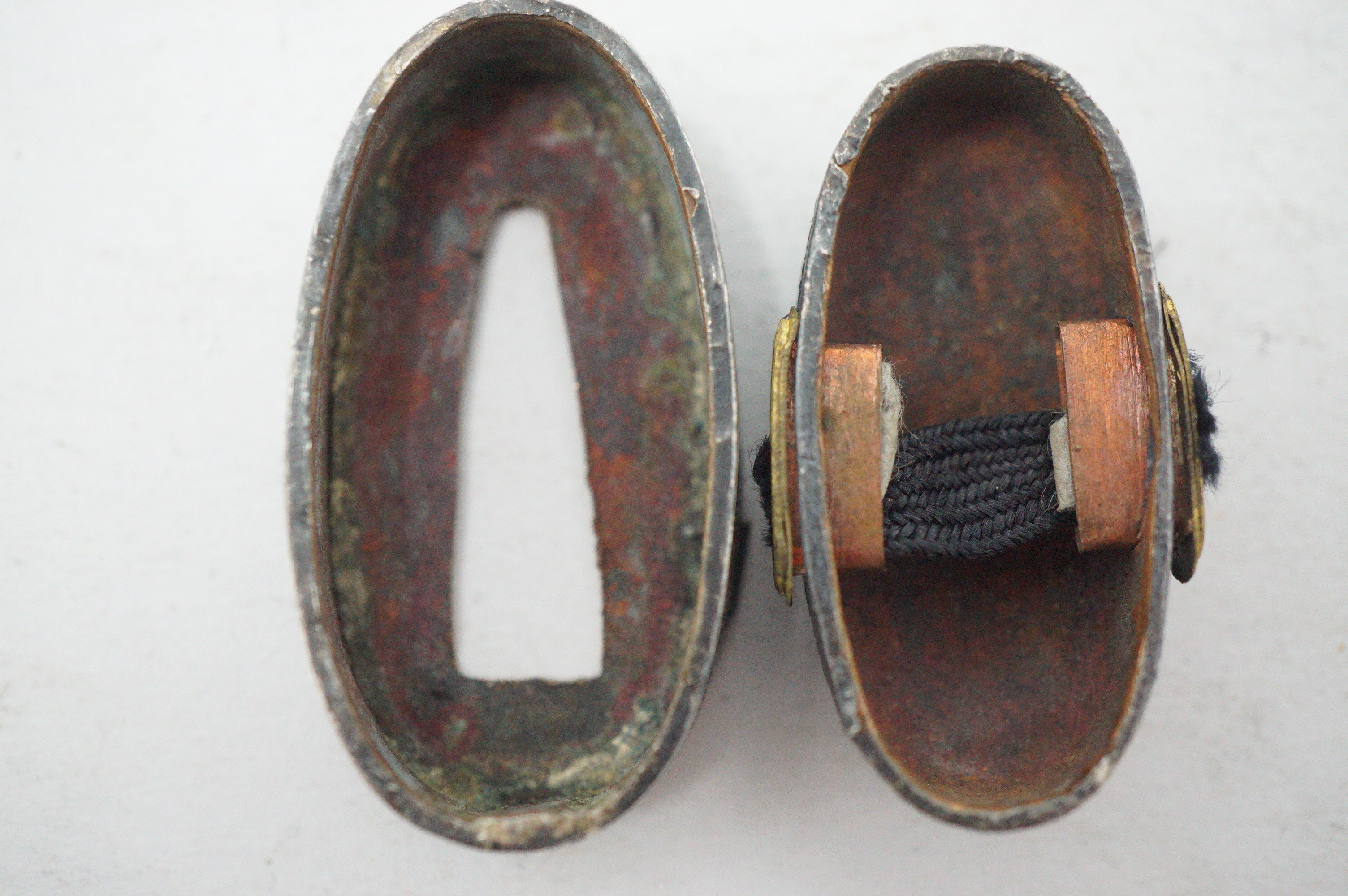 Matching Antique Japanese Fuchi Kashira Set Silvered Hammered Ishime Fittings 0623G33