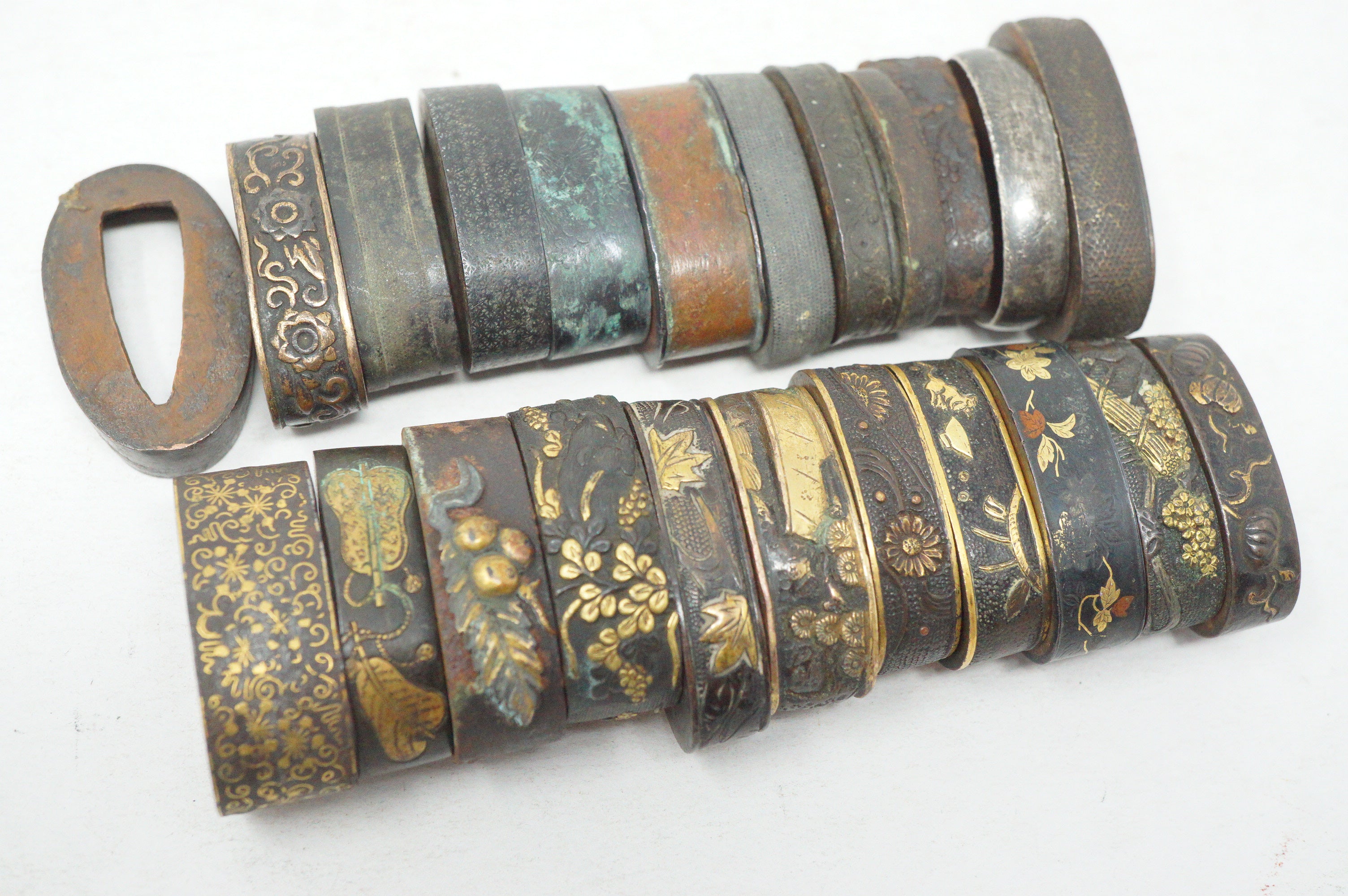 Bulk Lot 21pc Antique Japanese Fuchi Handle Collars Gold Inlay Ornate Collection 0623G39