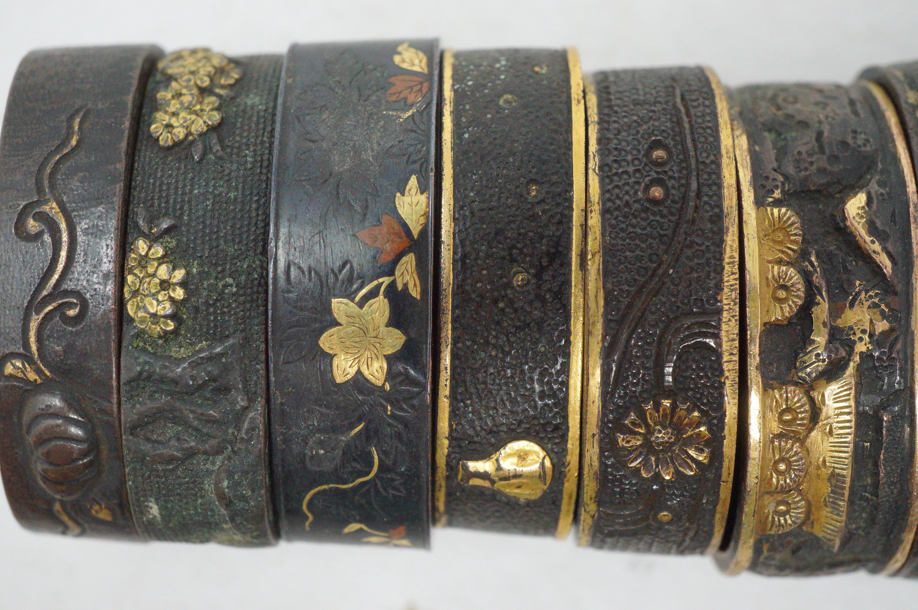 Bulk Lot 21pc Antique Japanese Fuchi Handle Collars Gold Inlay Ornate Collection 0623G39