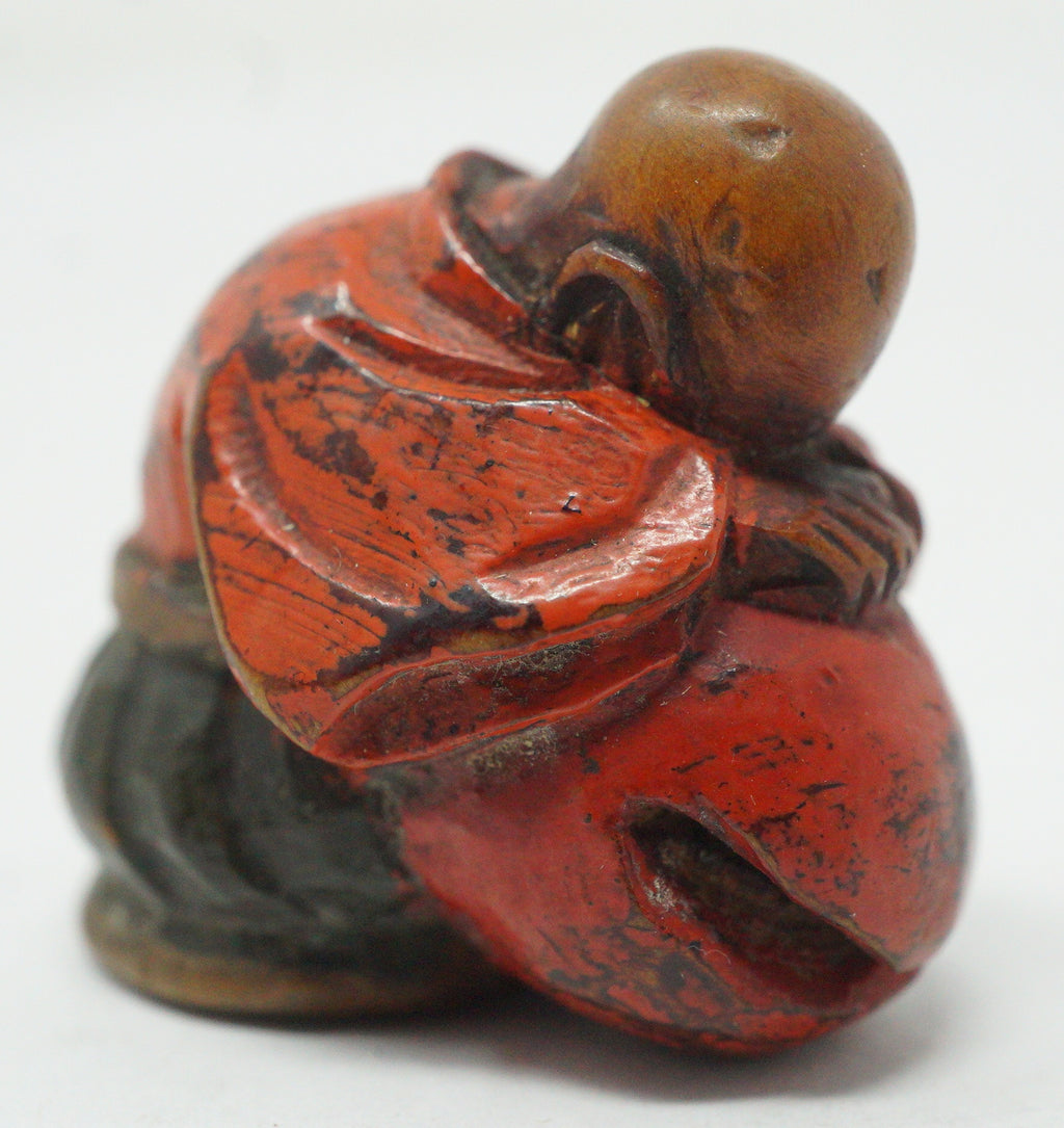 Antique Japanese Wooden Netsuke Sleeping Monk Novice Priest Mokugyo Drum Meiji 0617G3