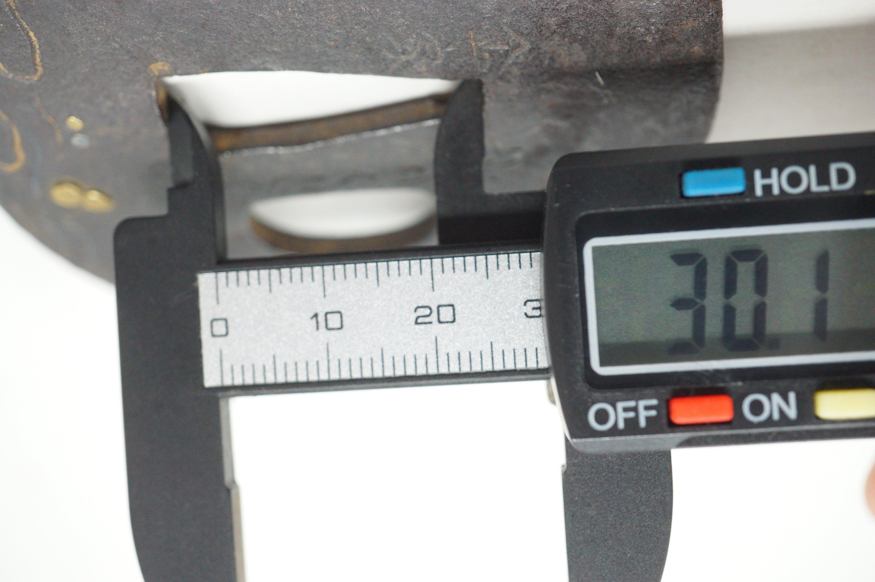 Japanese Tsuba Iron Sword Guard for Katana or Wakizashi Signed with Gold & Silver Inlays 1201F3