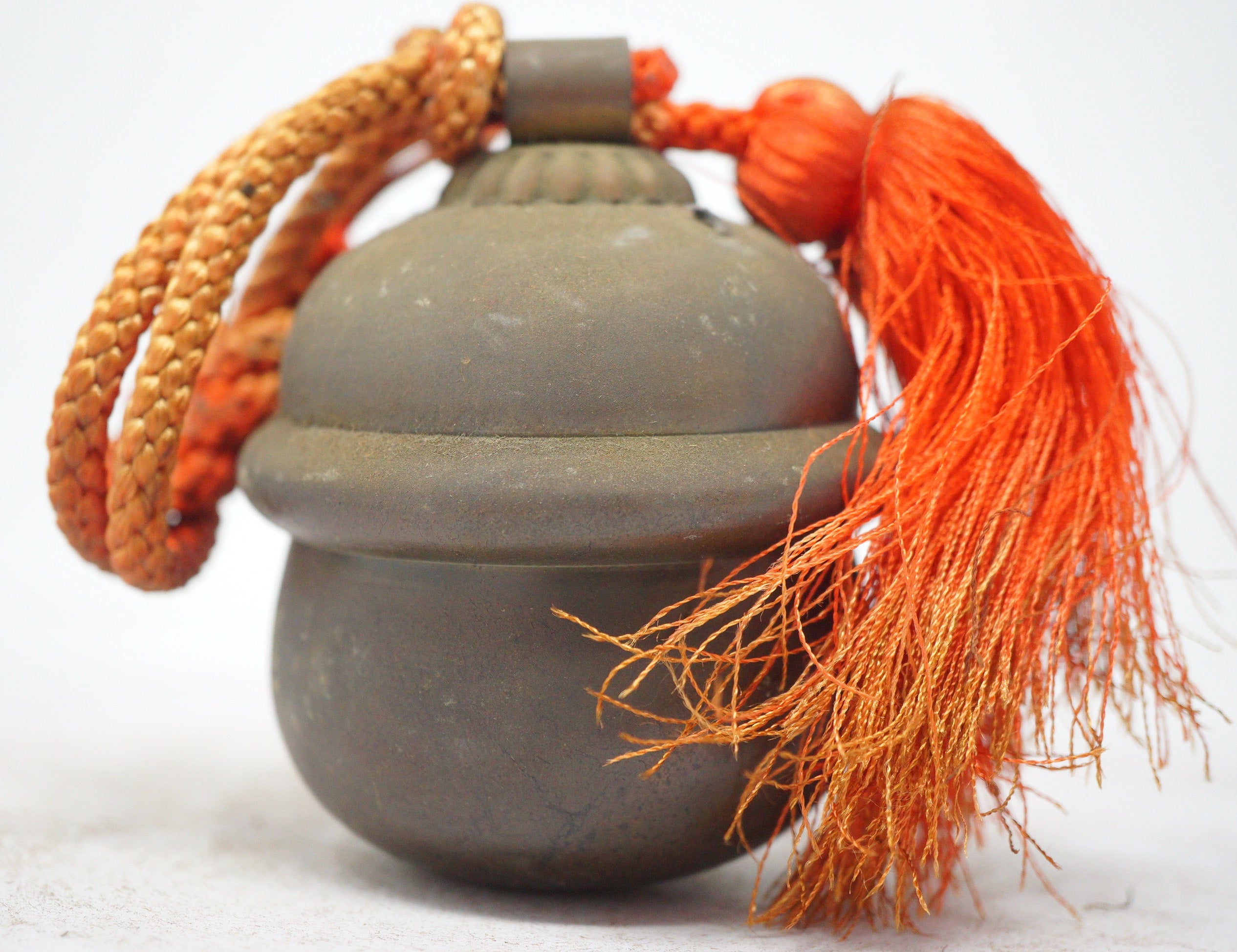 Japanische Shinto-Glocke Suzu, religiöse Tempelglocke, Original aus Japan 1006D47